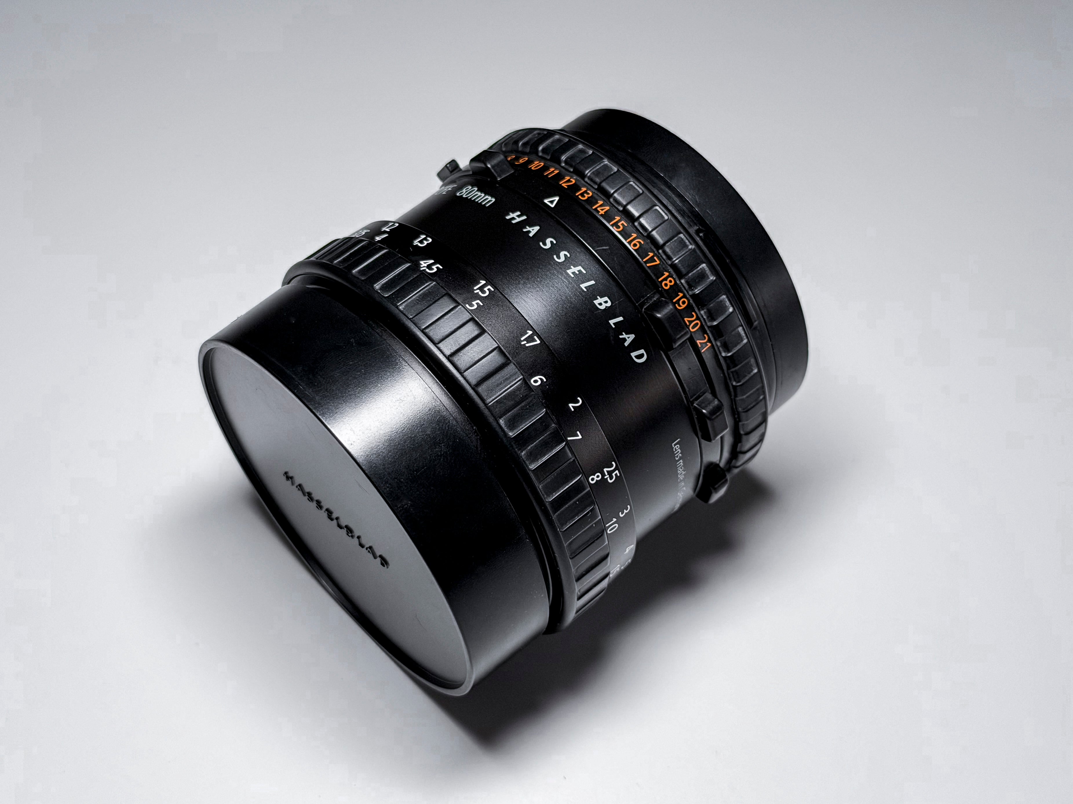 Hasselblad Planar T* 80mm f/2.8 CFe Latest Version - 1 Year Warranty, Excellent