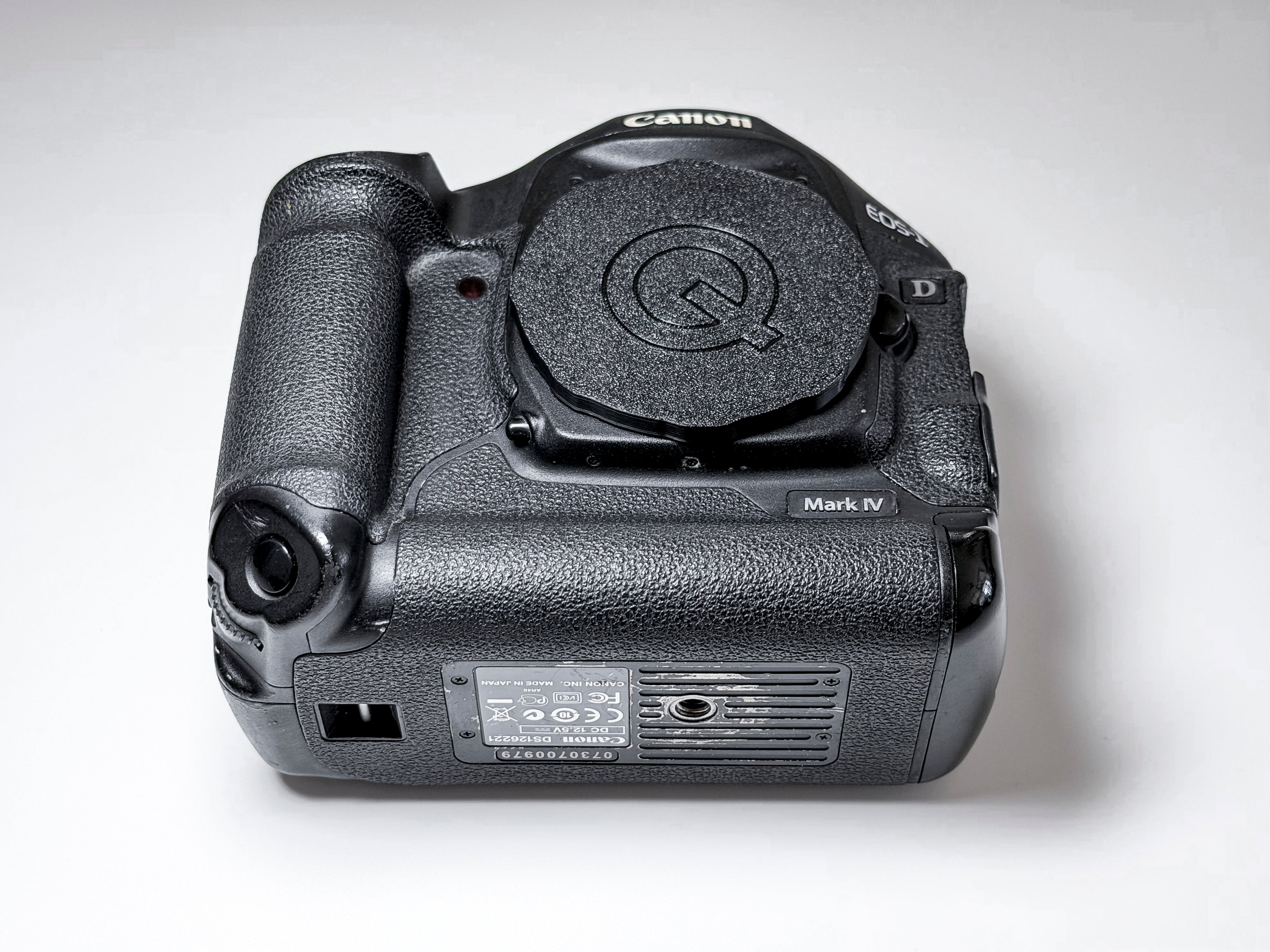 Canon EOS 1D Mark IV DSLR - 1 Year Warranty, Perfectly Working