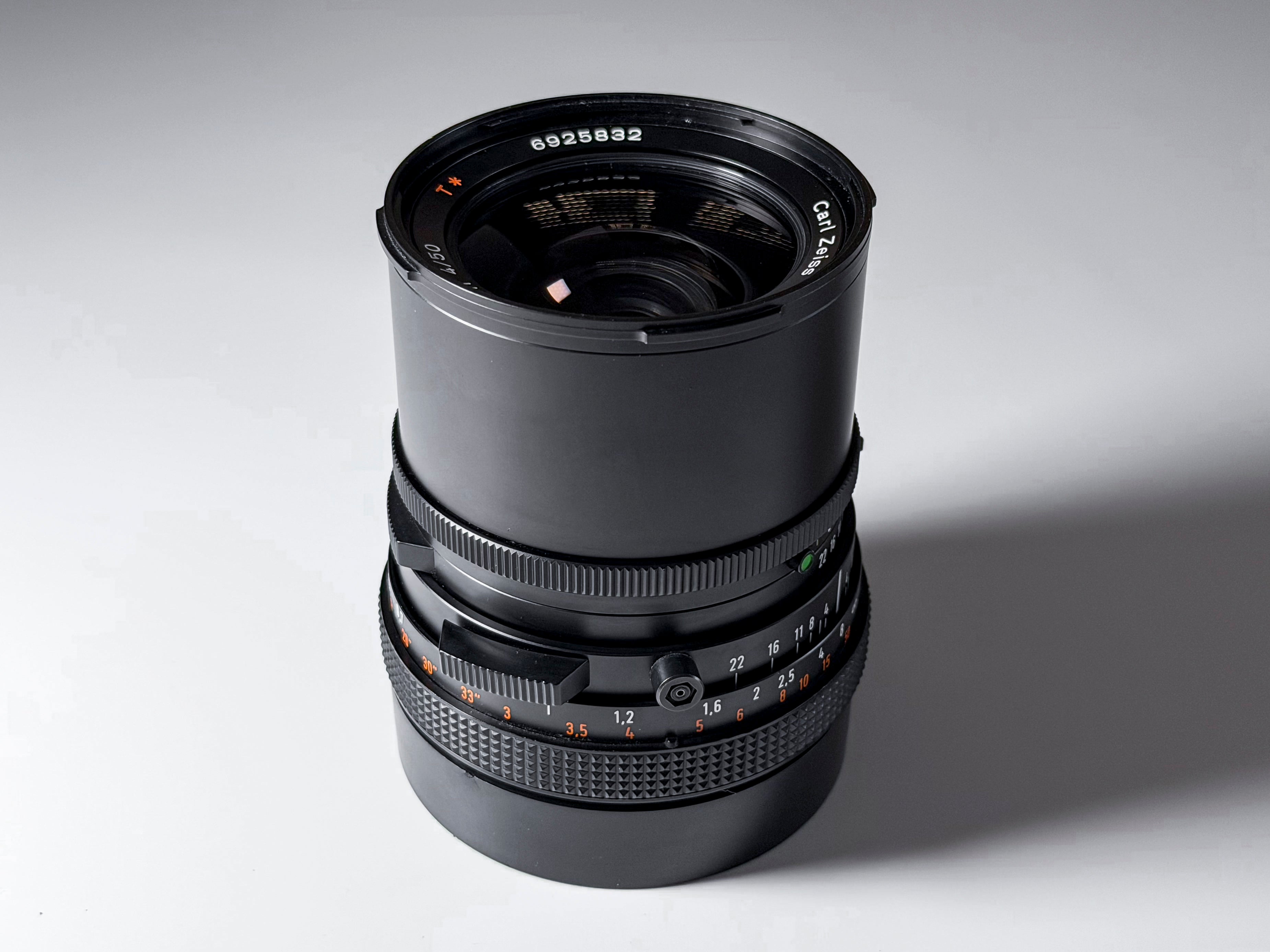 Hasselblad Distagon T* CF 50mm f/4 Lens V System - 1 Year Warranty, Excellent