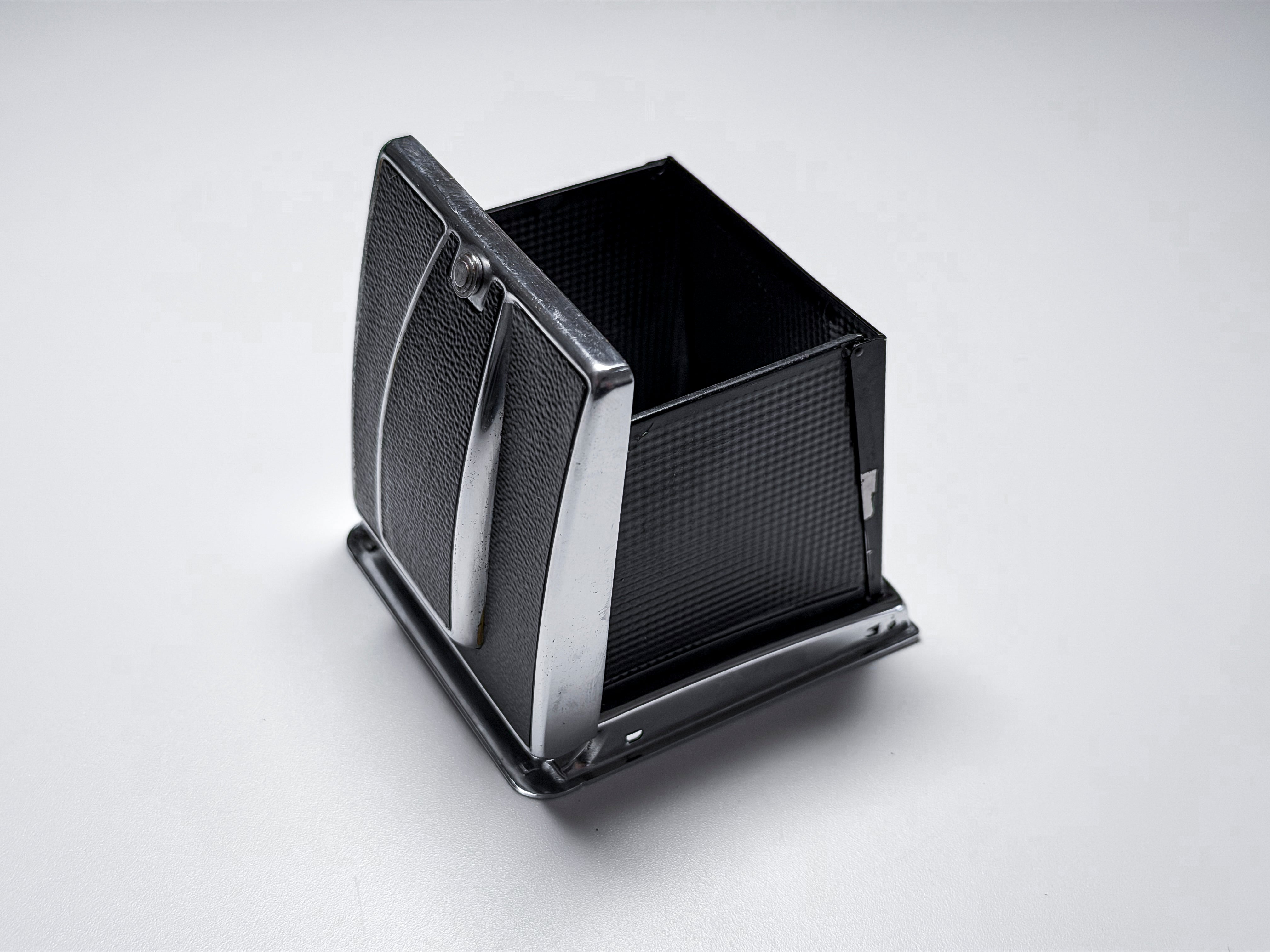 Hasselblad Waist Level Viewfinder Folding Hood, for 500 C/M 501, 503 Exc.