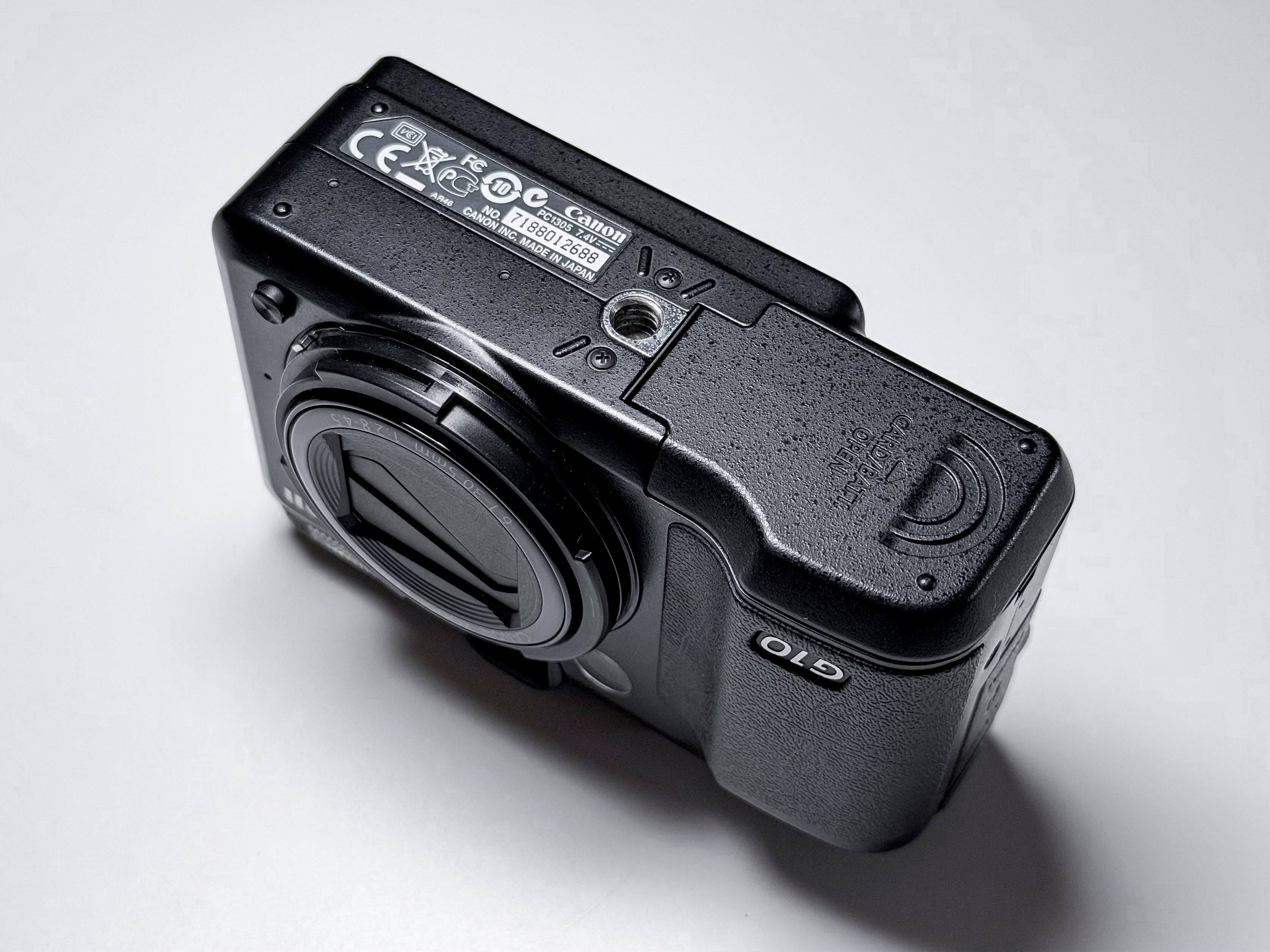 Canon Powershot G10 CCD Sensor Compact Camera - 1 Year Warranty, Excellent