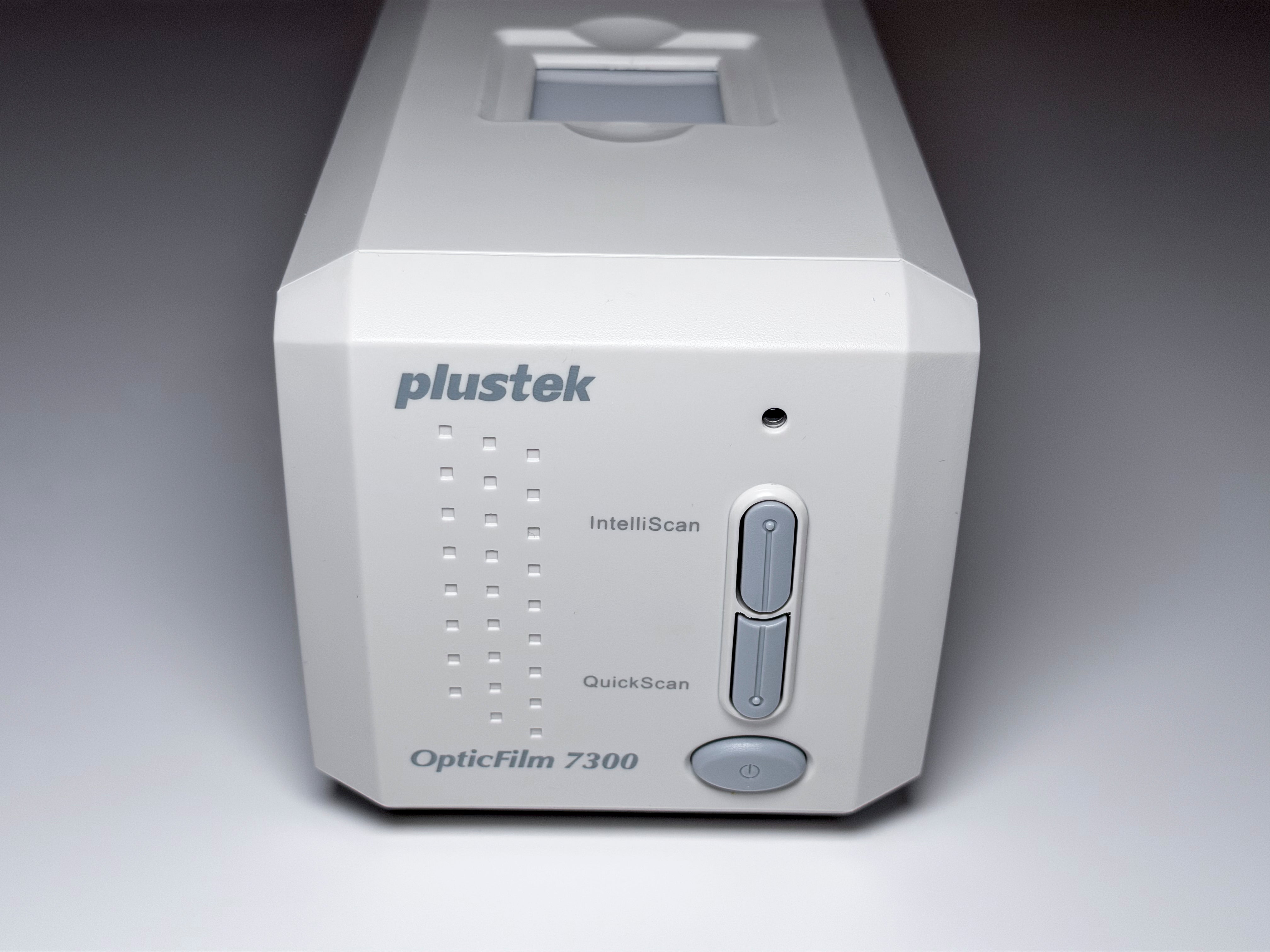 Plustek 7300 Opticfilm 35mm Scanner with Holders - Tested, Perfectly Working