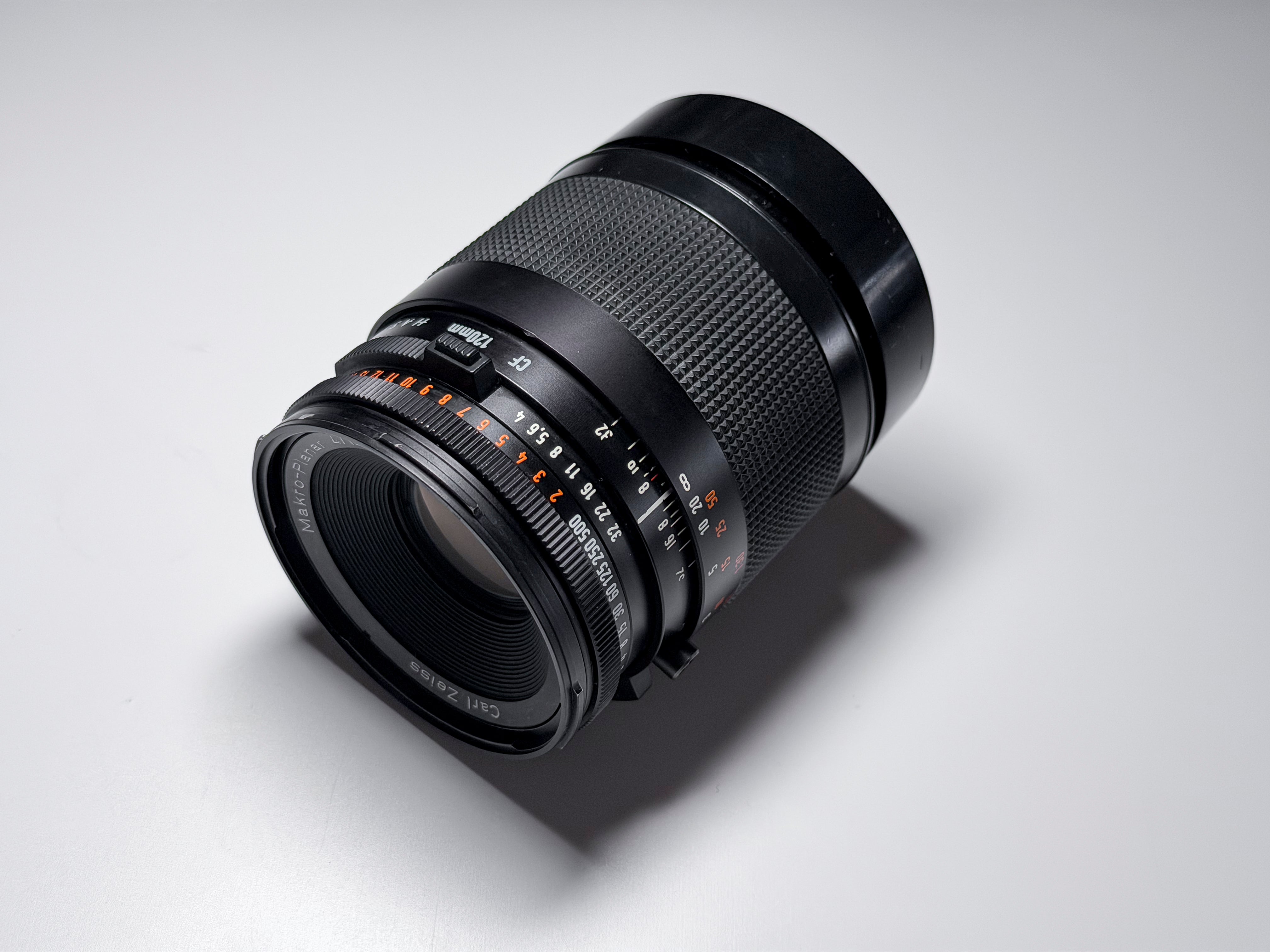 Hasselblad Zeiss Makro Planar T* CF 120mm f/4 Lens - Minor haze