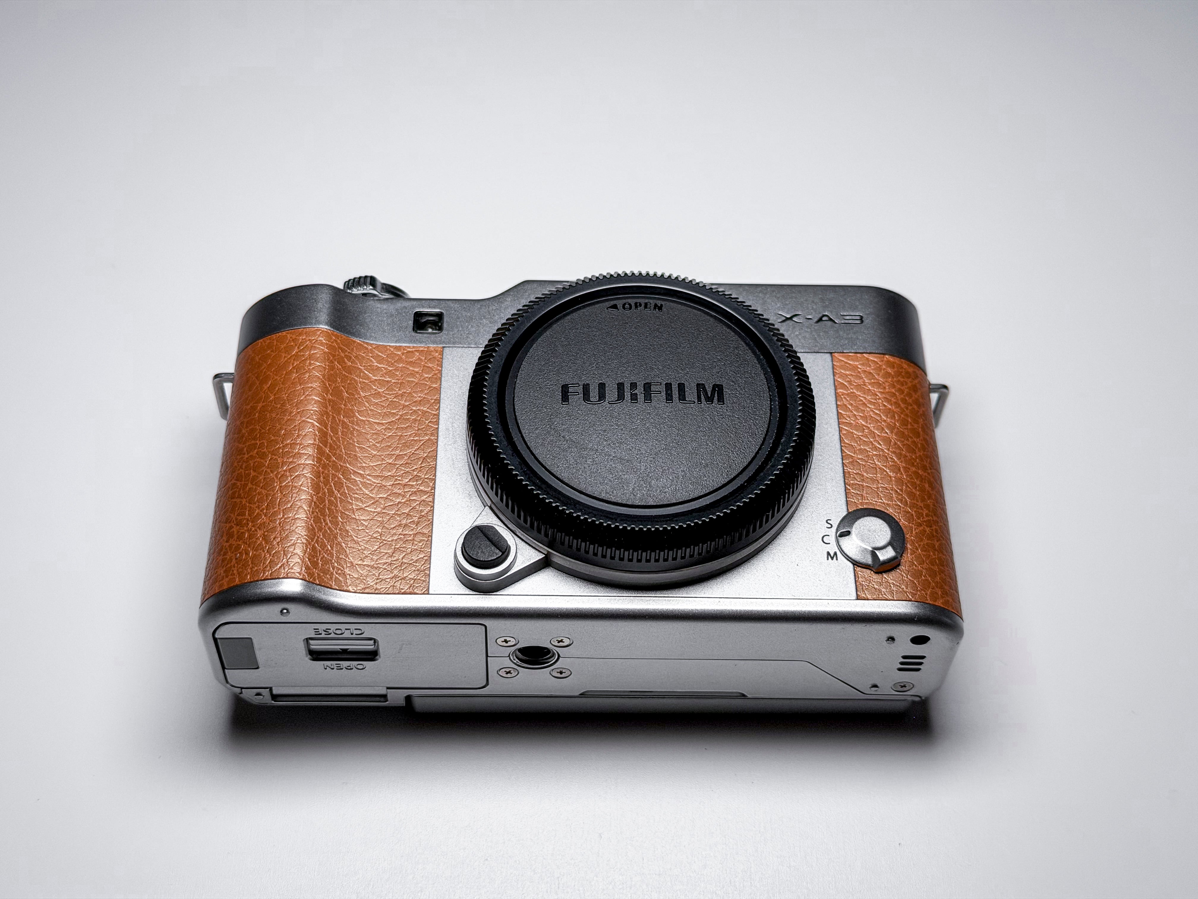 Fujifilm X-A3 APS-C Mirrorless Body - 1 Year Warranty, Perfectly Working, Fuji X