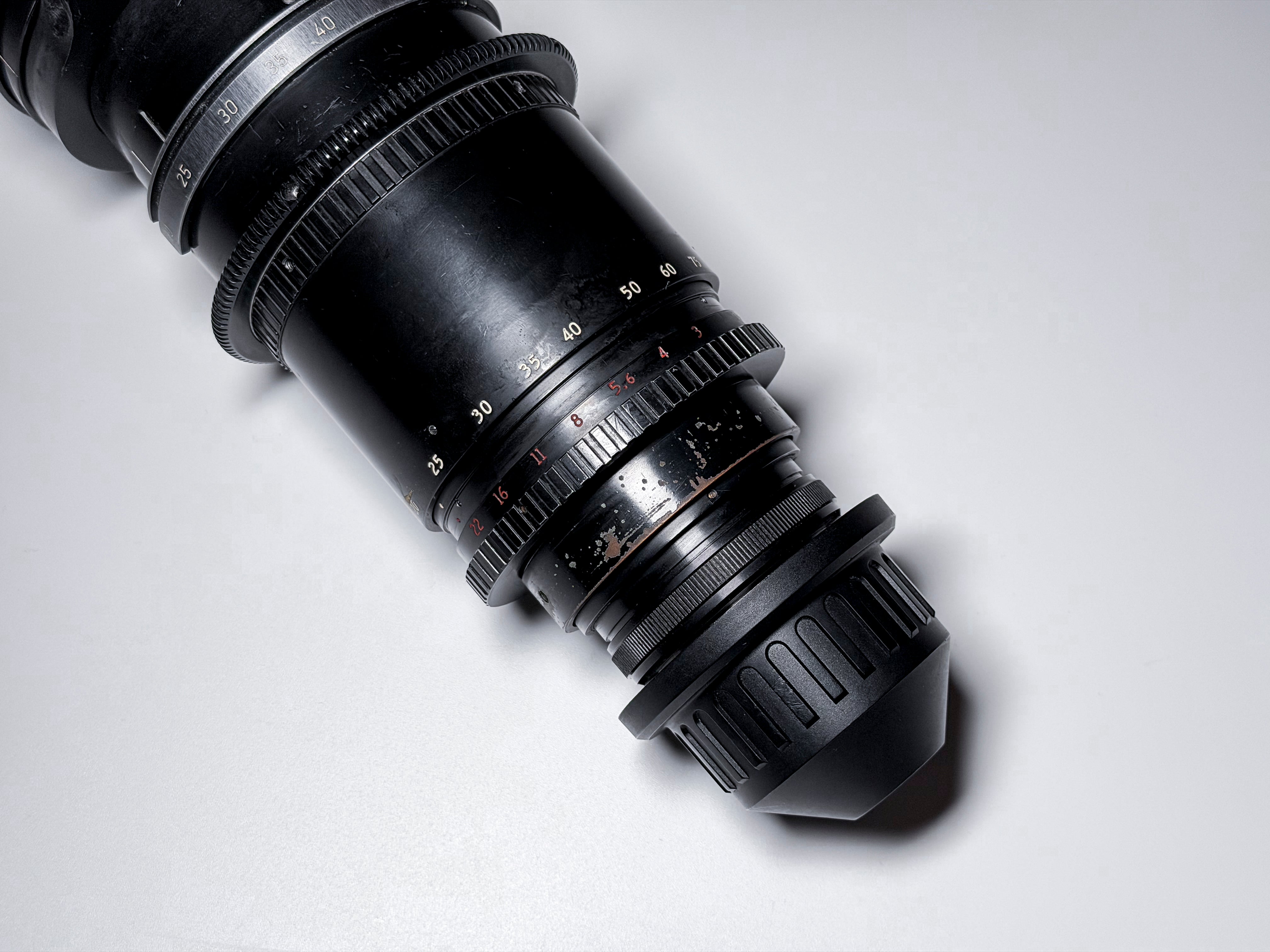 Angenieux 20-120mm f/2.6 PL Mount with custom case - Good Condition