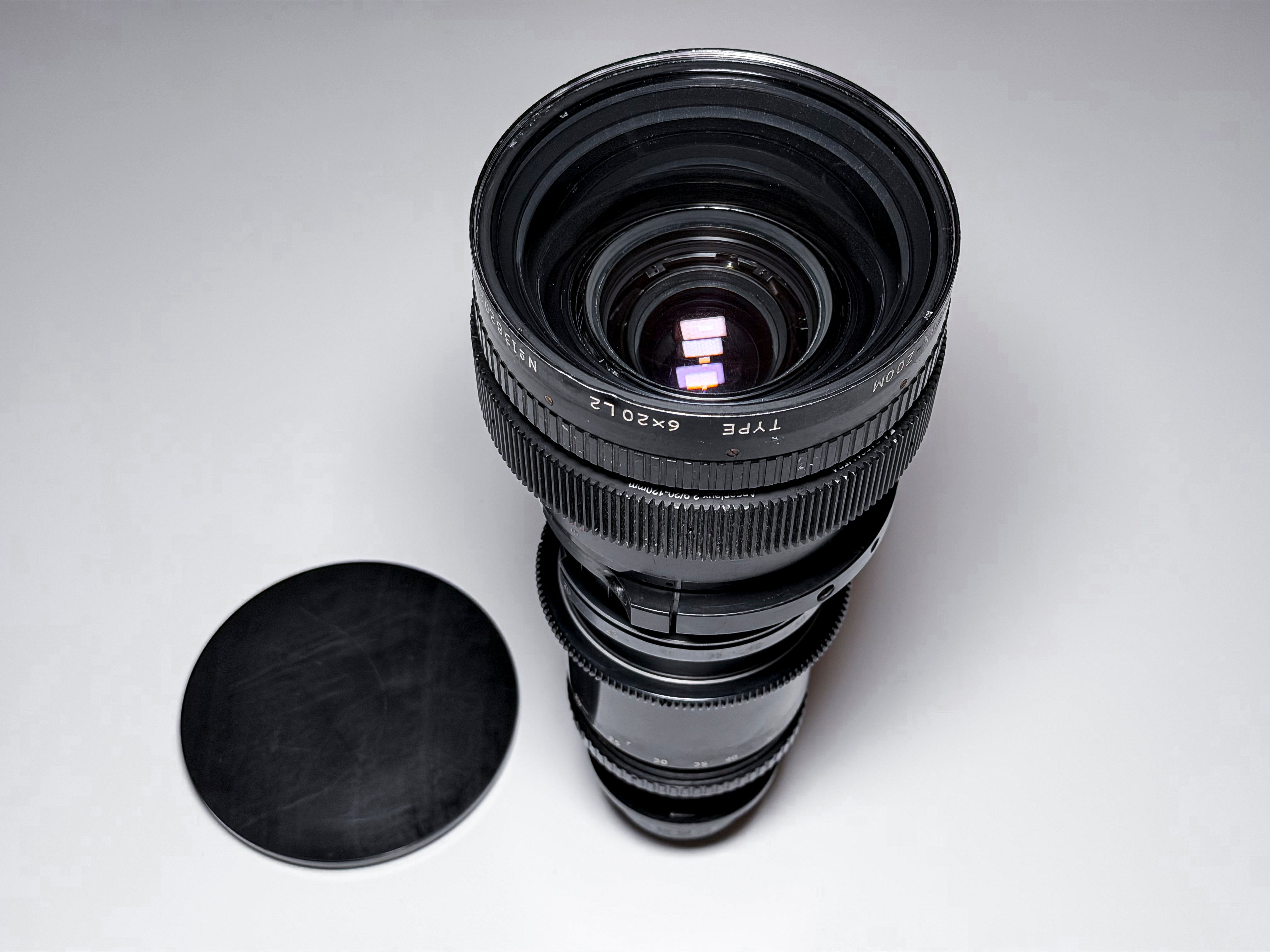 Angenieux 20-120mm f/2.6 PL Mount with custom case - Good Condition