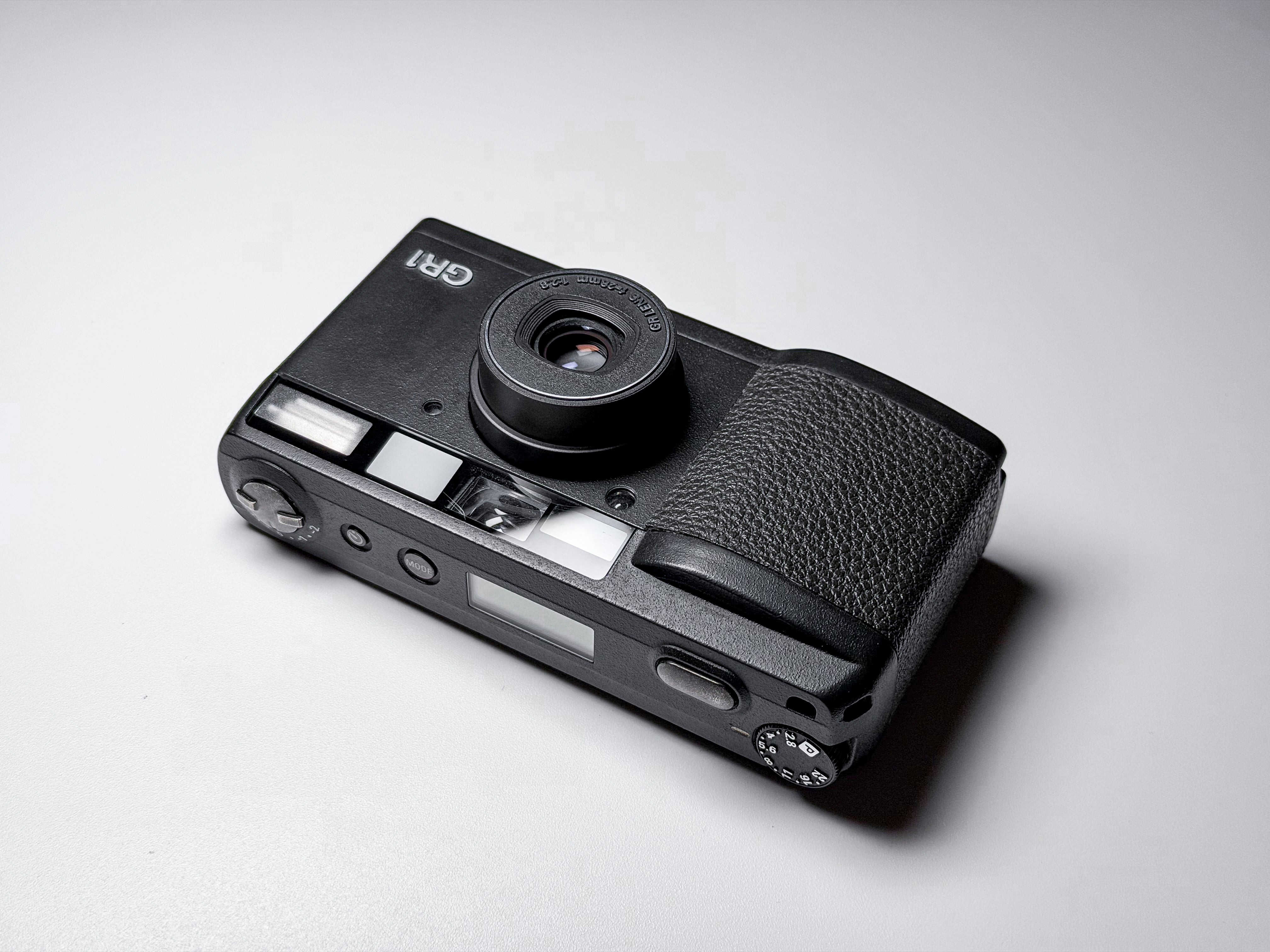Ricoh GR1 Film 35mm Point&Shoot GR 1 - Working, faulty display