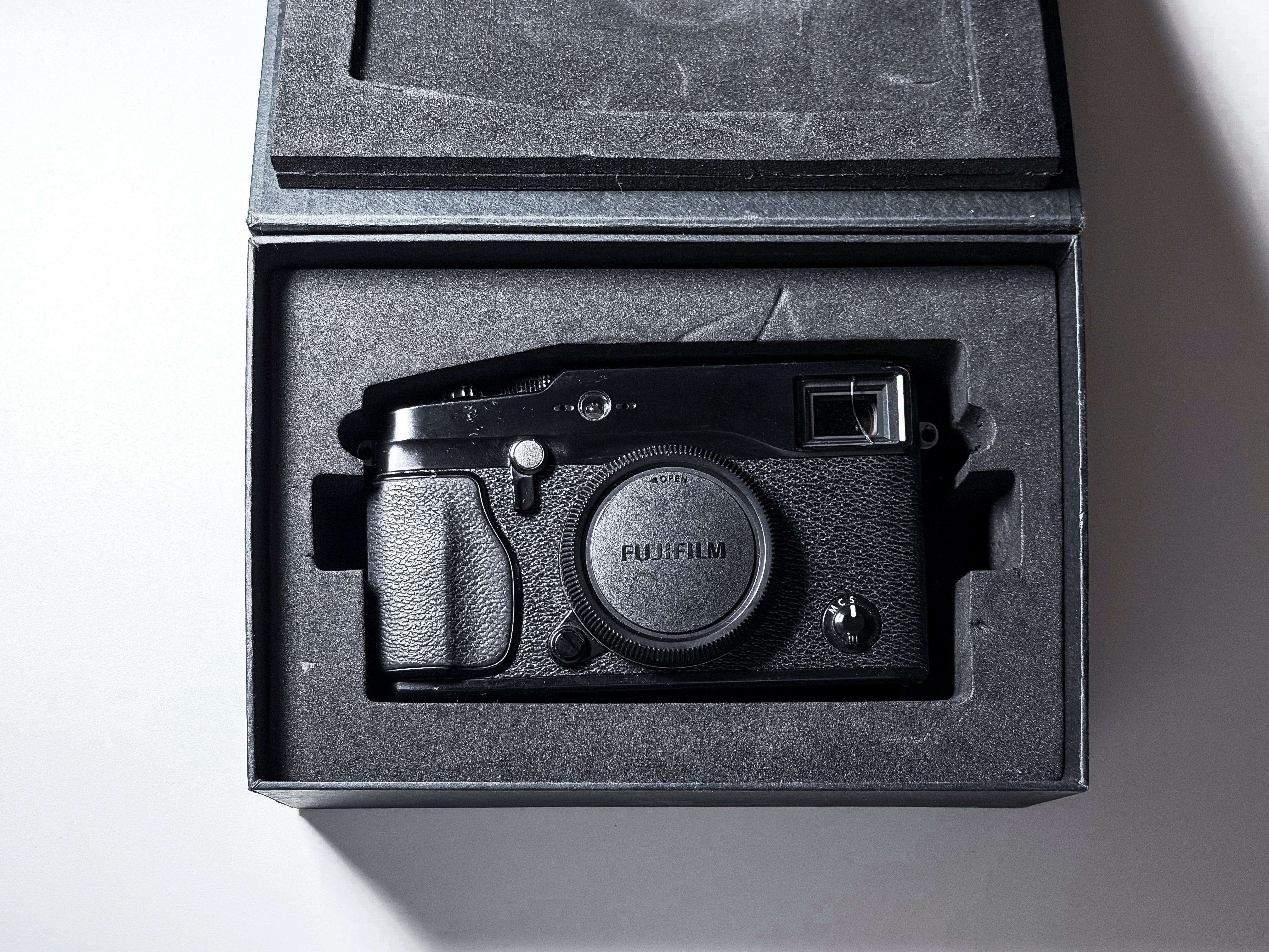 Fujifilm X-Pro1 Mirrorless APS-C Fuji - Working, Read Description Xpro 1