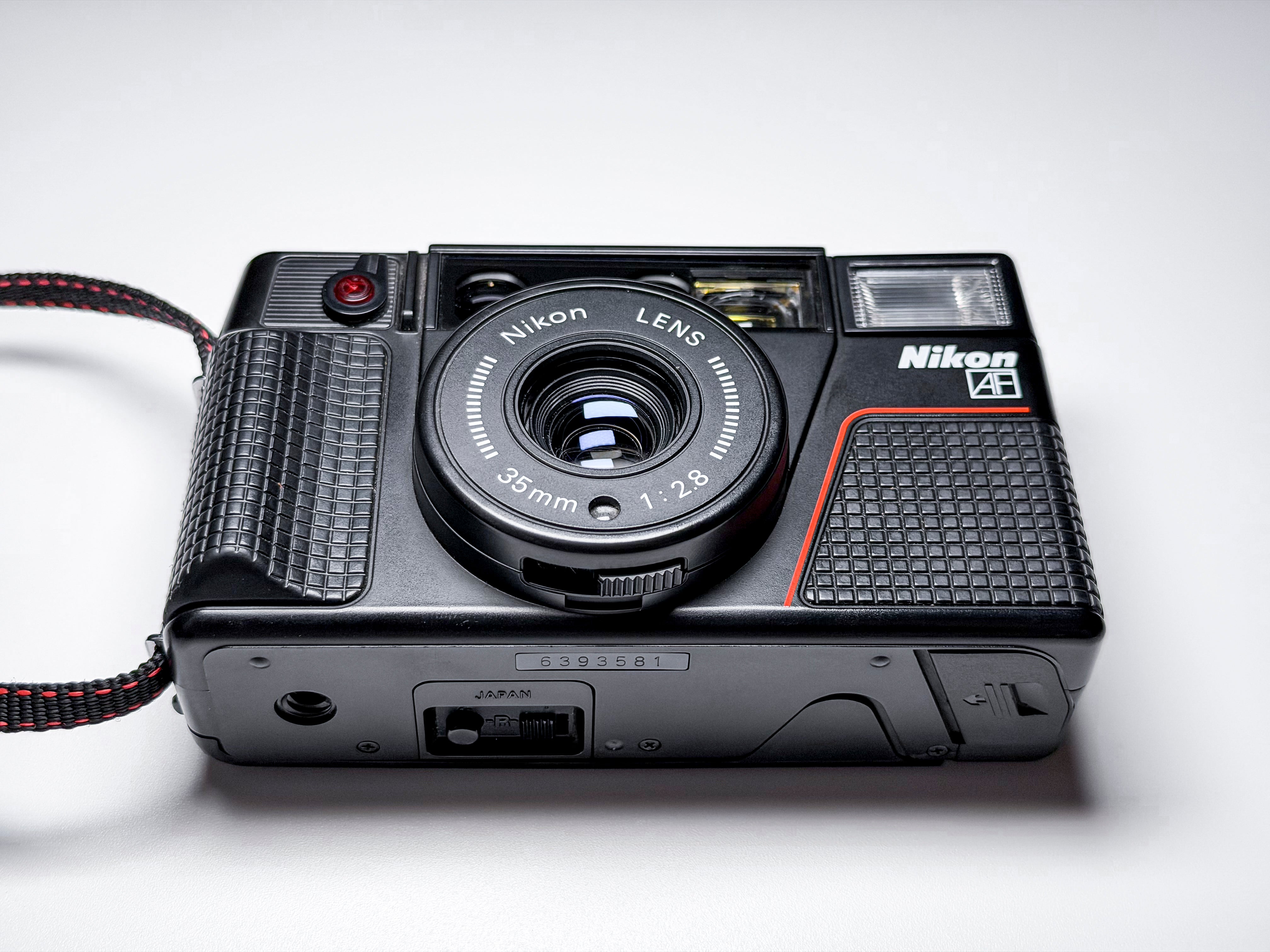 Nikon L35 AF2 Film Camera 35mm L35AF 2 - Tested, Perfectly Working