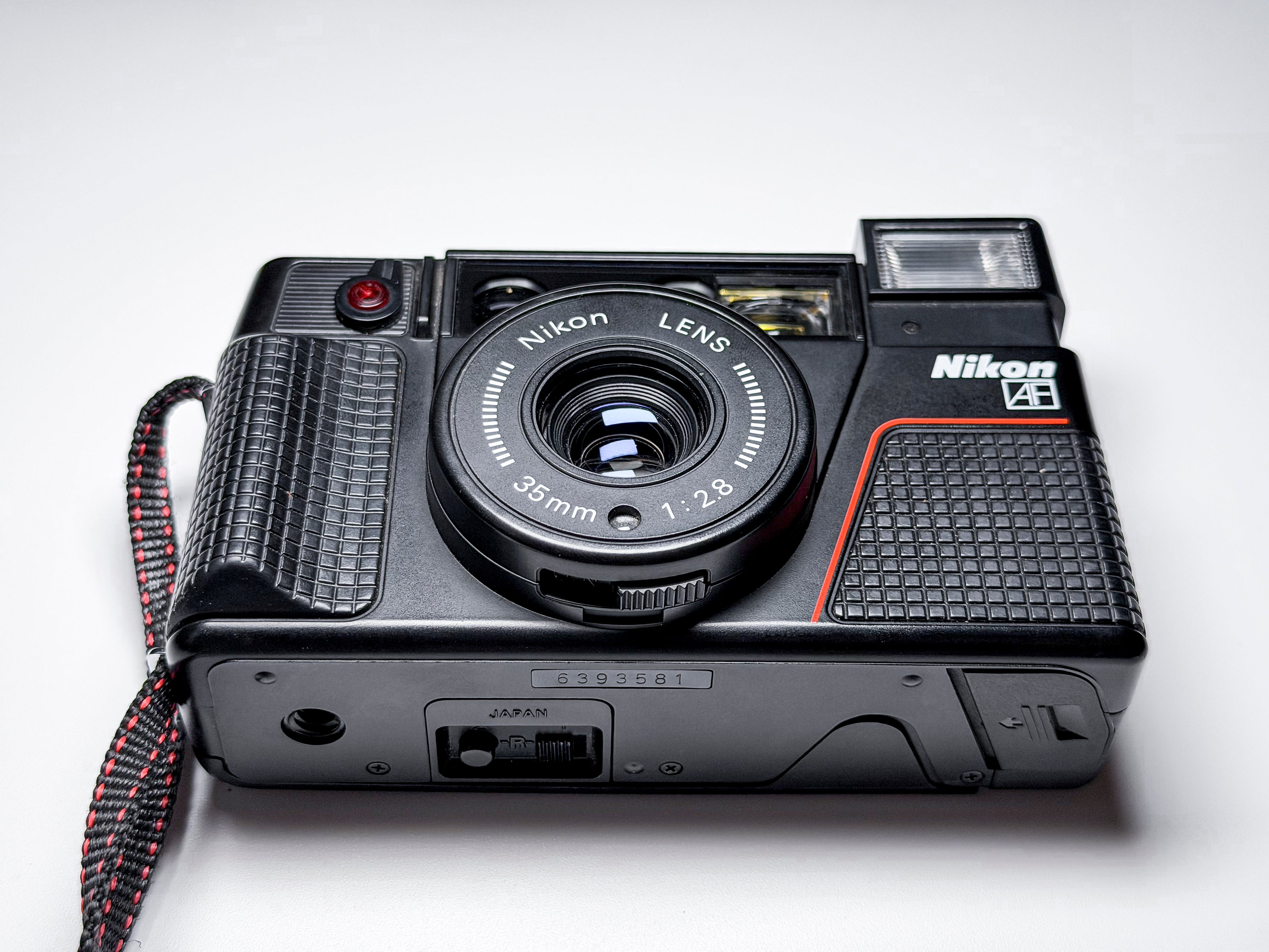 Nikon L35 AF2 Film Camera 35mm L35AF 2 - Tested, Perfectly Working