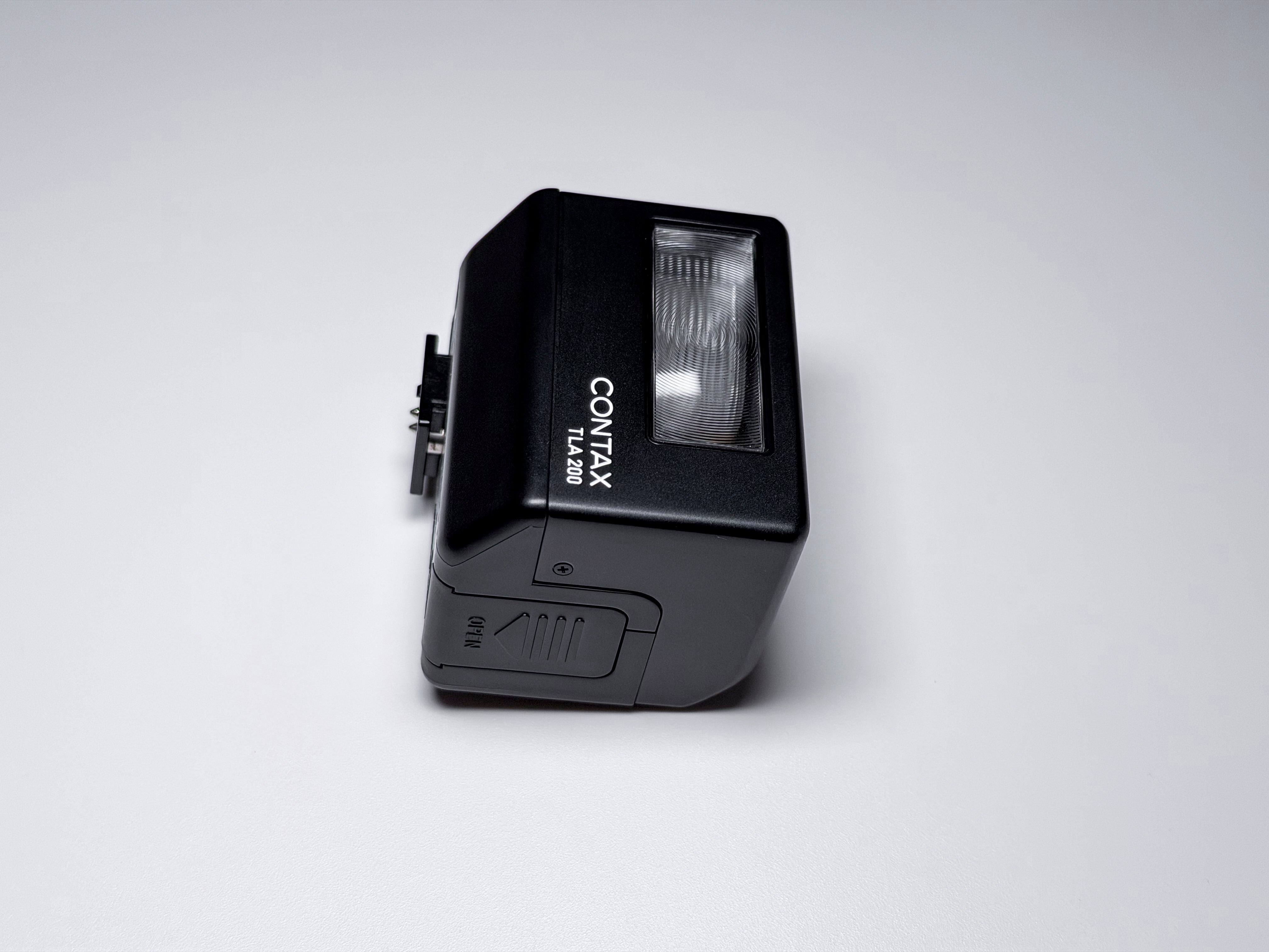 Contax TLA 200 Flash for G1 G2 Rare Black - Near Mint Perfectly Working TLA200