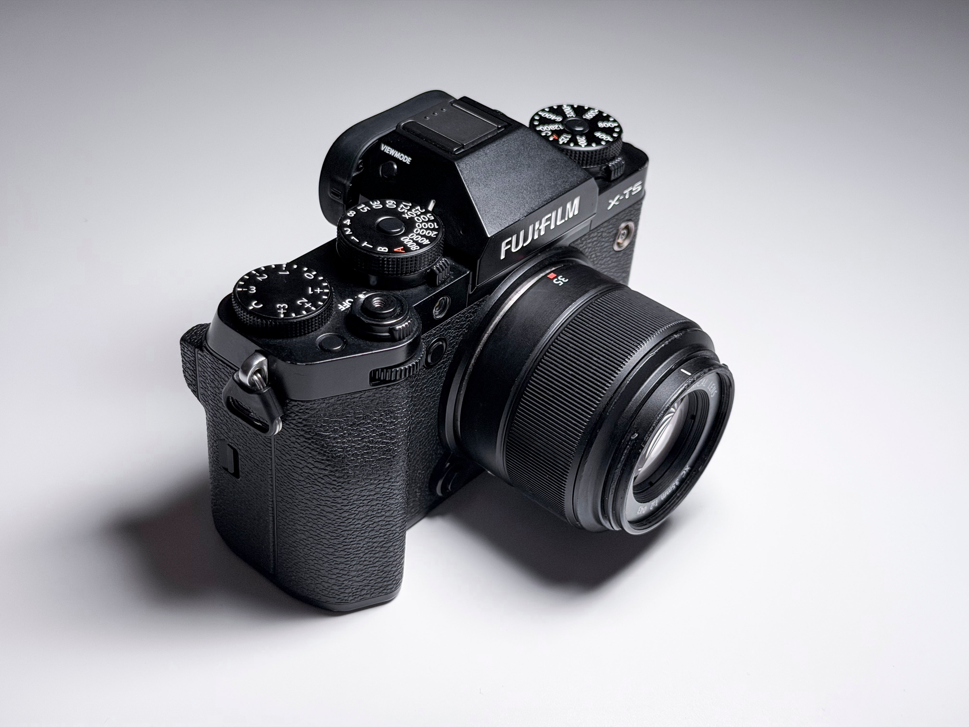 Fujifilm X-T5 + 35mm f/2 Mirrorless Fuji XT5 - 1 Year Warranty Perfectly Working