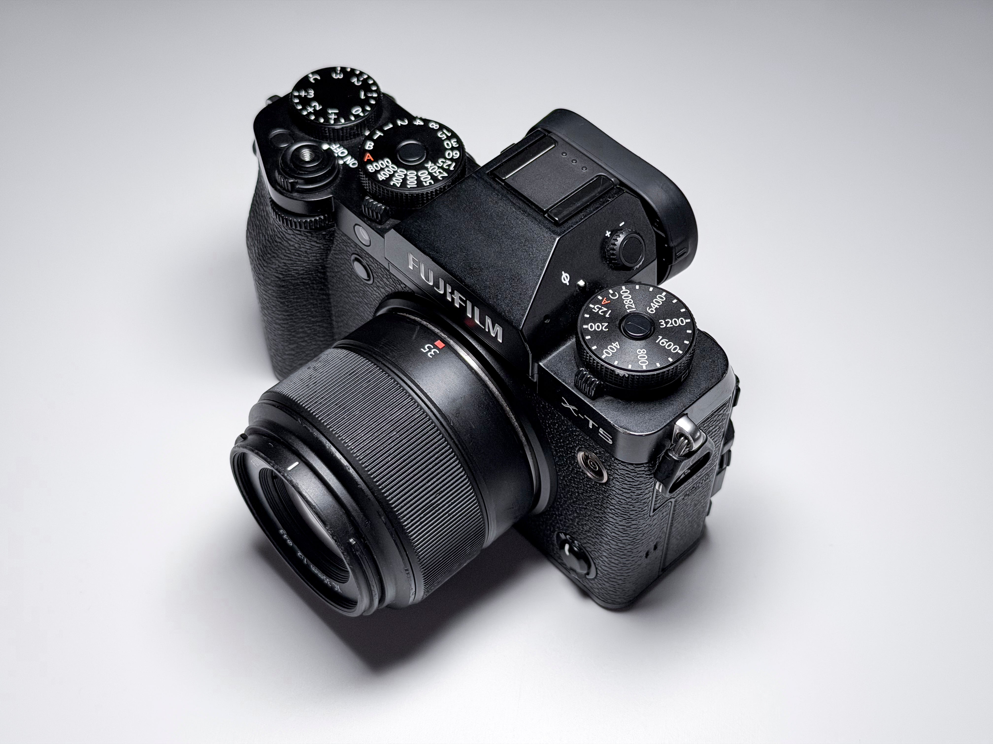 Fujifilm X-T5 + 35mm f/2 Mirrorless Fuji XT5 - 1 Year Warranty Perfectly Working
