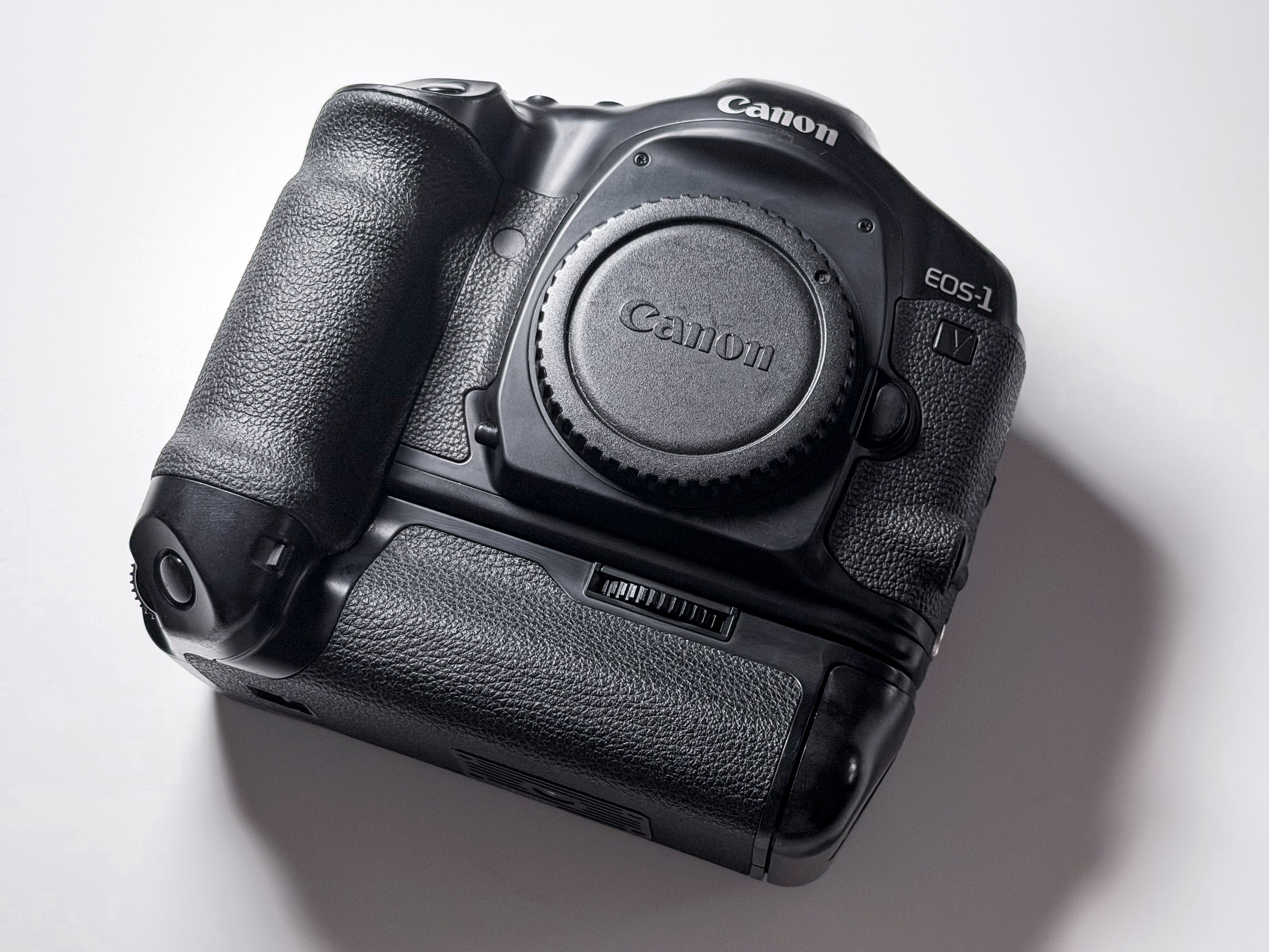 Canon EOS 1V 35mm Film SLR Body - Film Tested, Perfectly Working