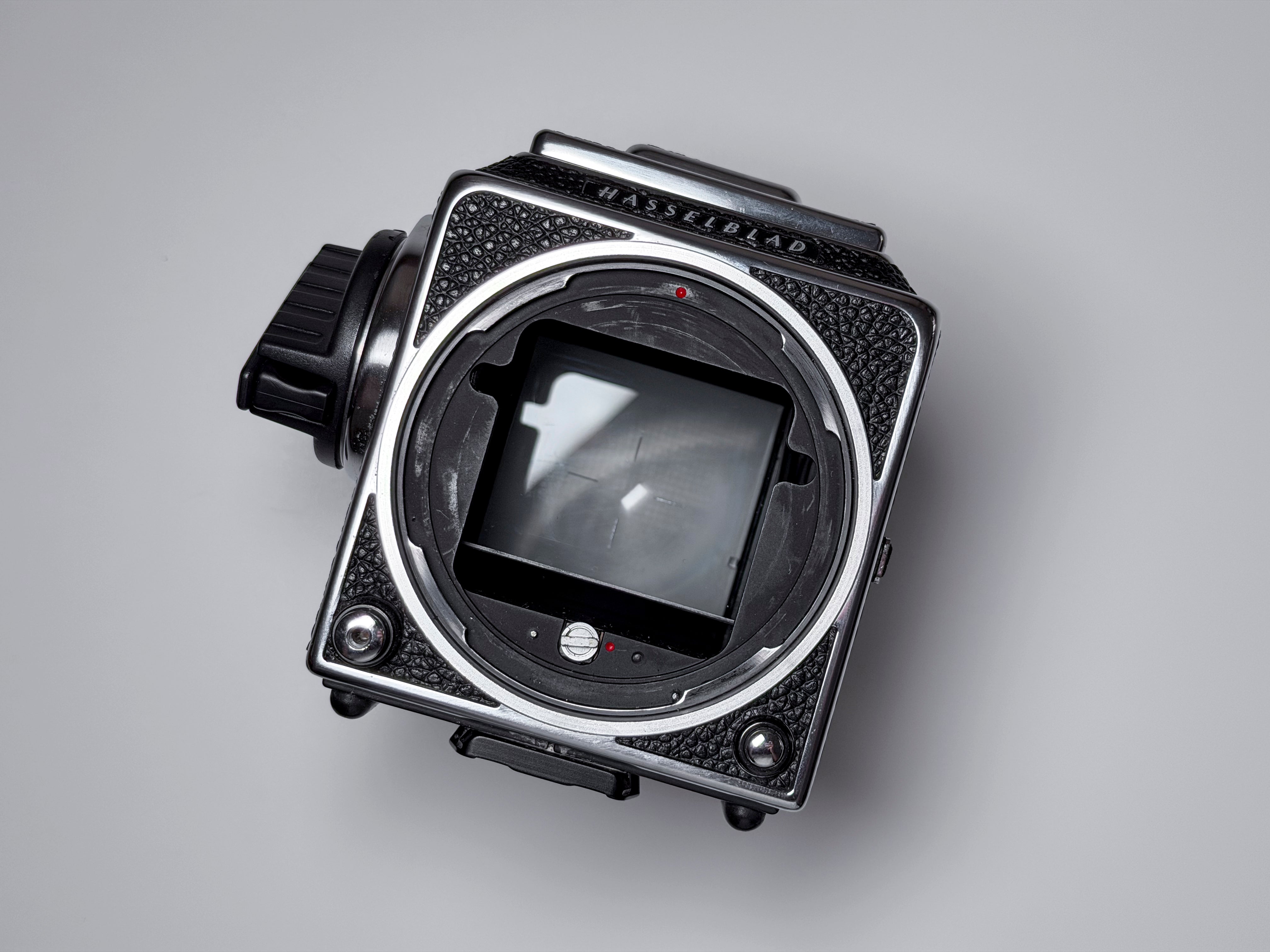 Hasselblad 503 CW Body + 120 Film Magazine + Acute Matt Screen - Full CLA, Exc