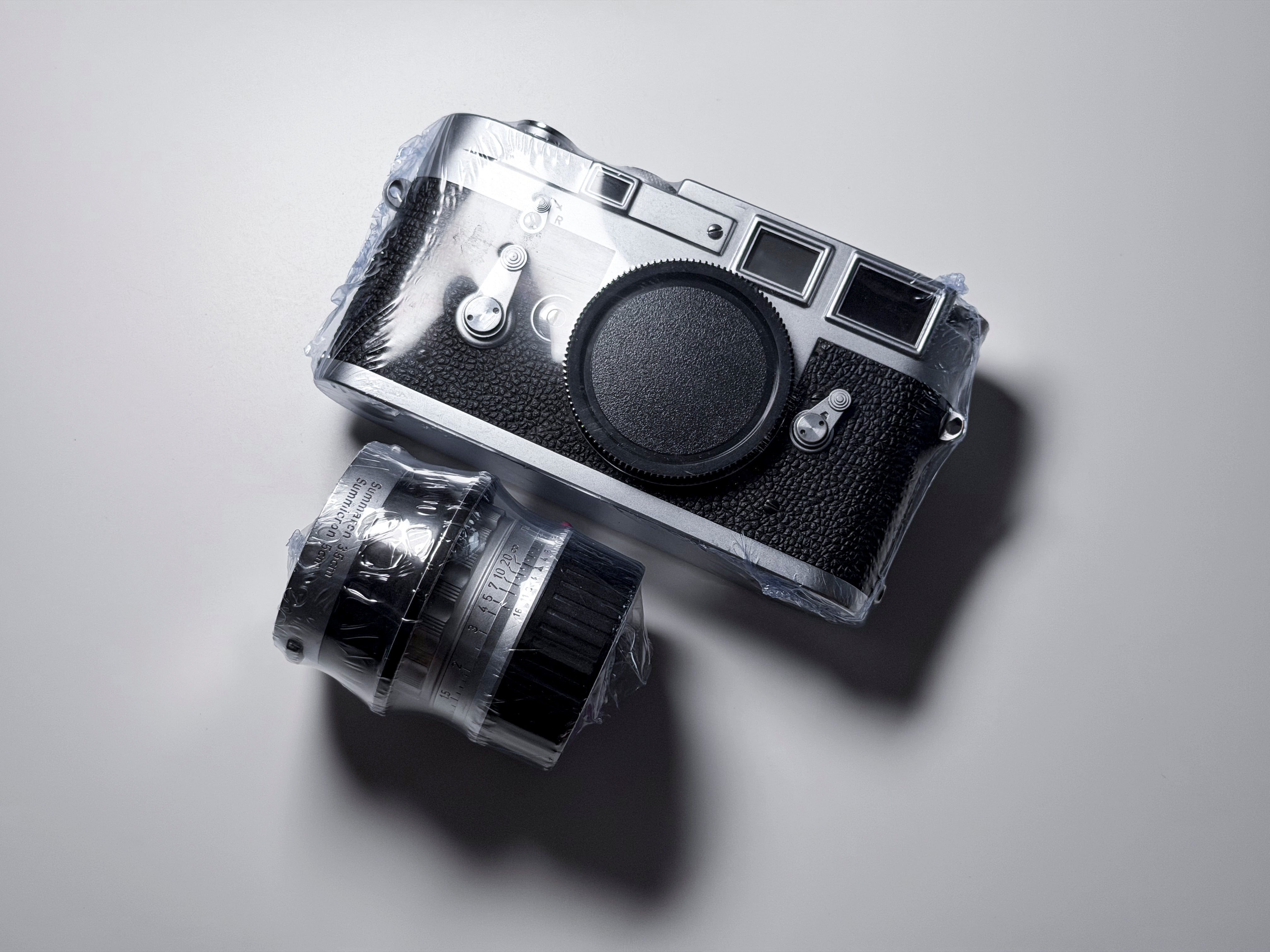 Leica M3 Single Stroke + Summicron 50mm f/2 Rigid + Hood - Perfectly Working