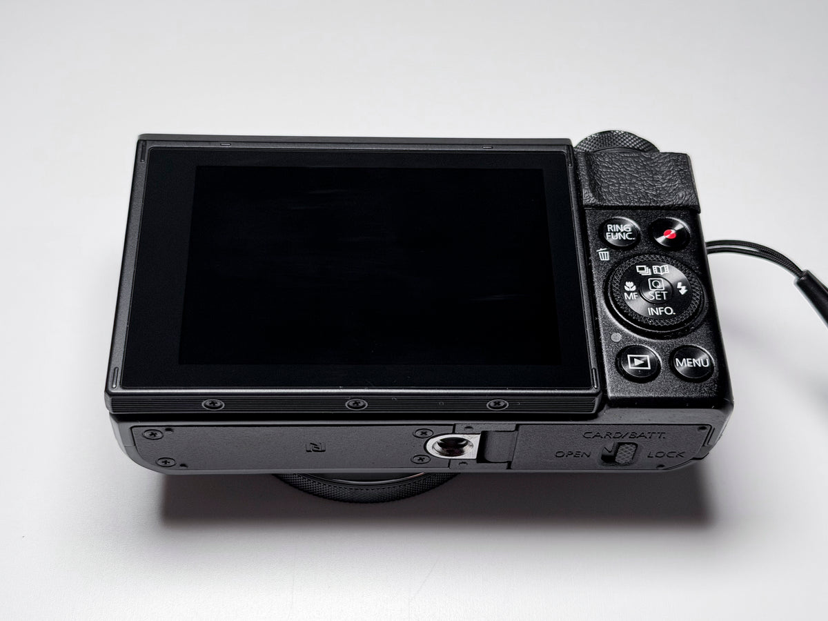 Canon G7X Mark II Powershot Compact Camera 20.1 Mpx - 1 Year Warranty, Excellent