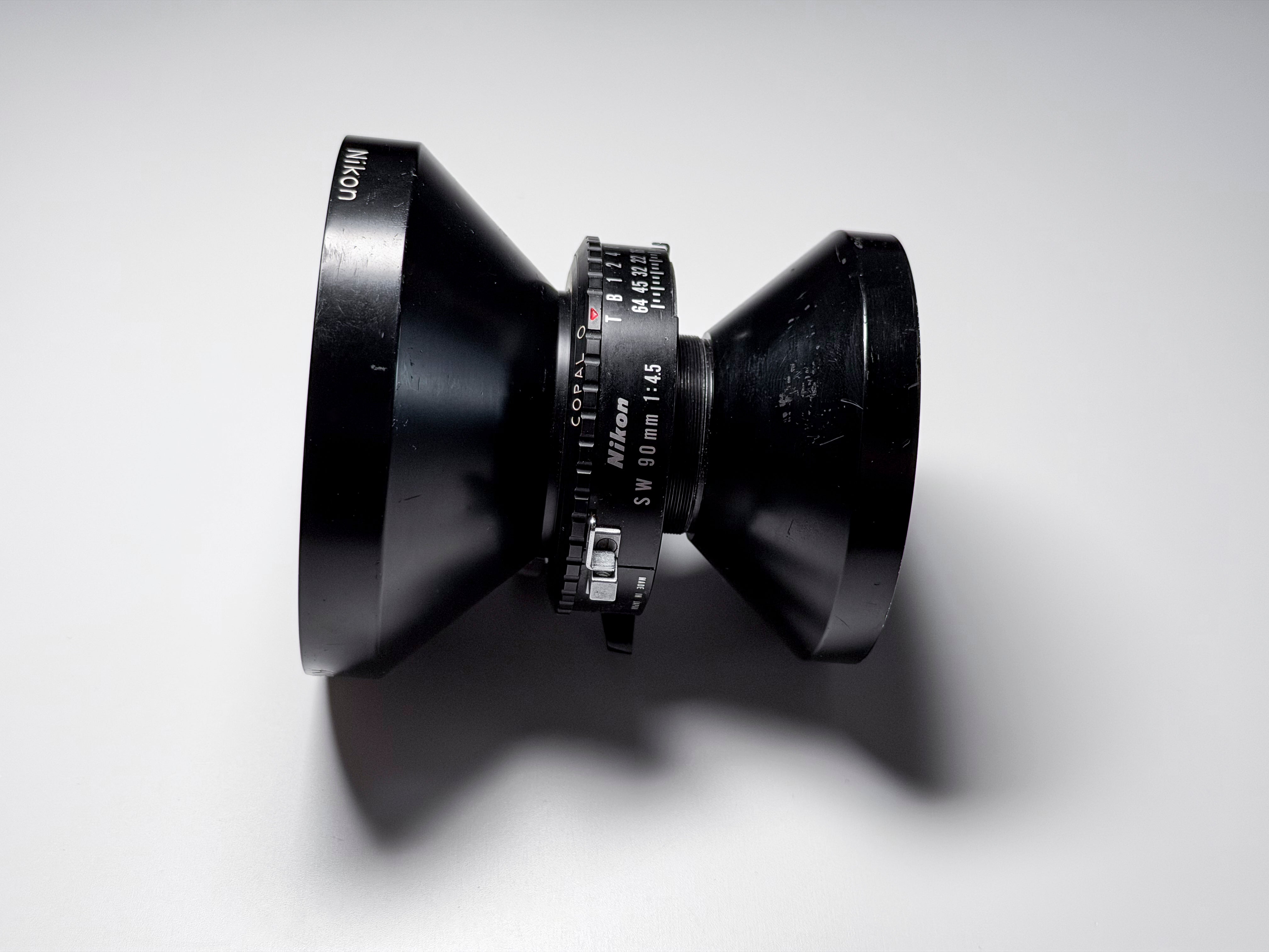 Nikon Nikkor-SW 90mm f/4.5 Large Format Lens with Shutter