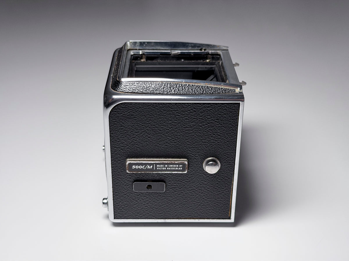 Hasselblad 500 CM C/M Body - Needs adjustment, Read Description