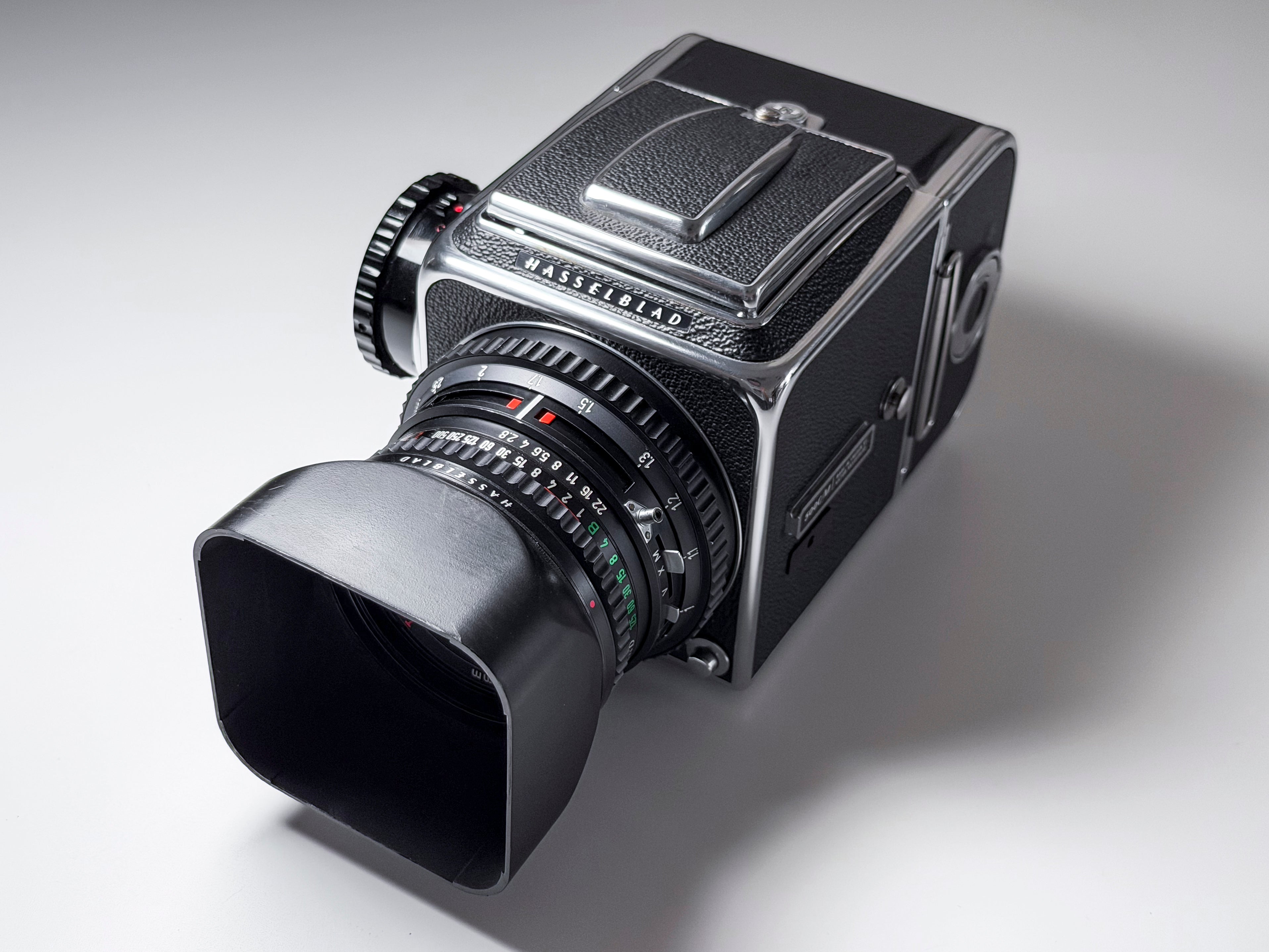 Hasselblad 500 C/M CM + 80mm Zeiss T* 6x6 Medium Format, Excellent, Film Tested