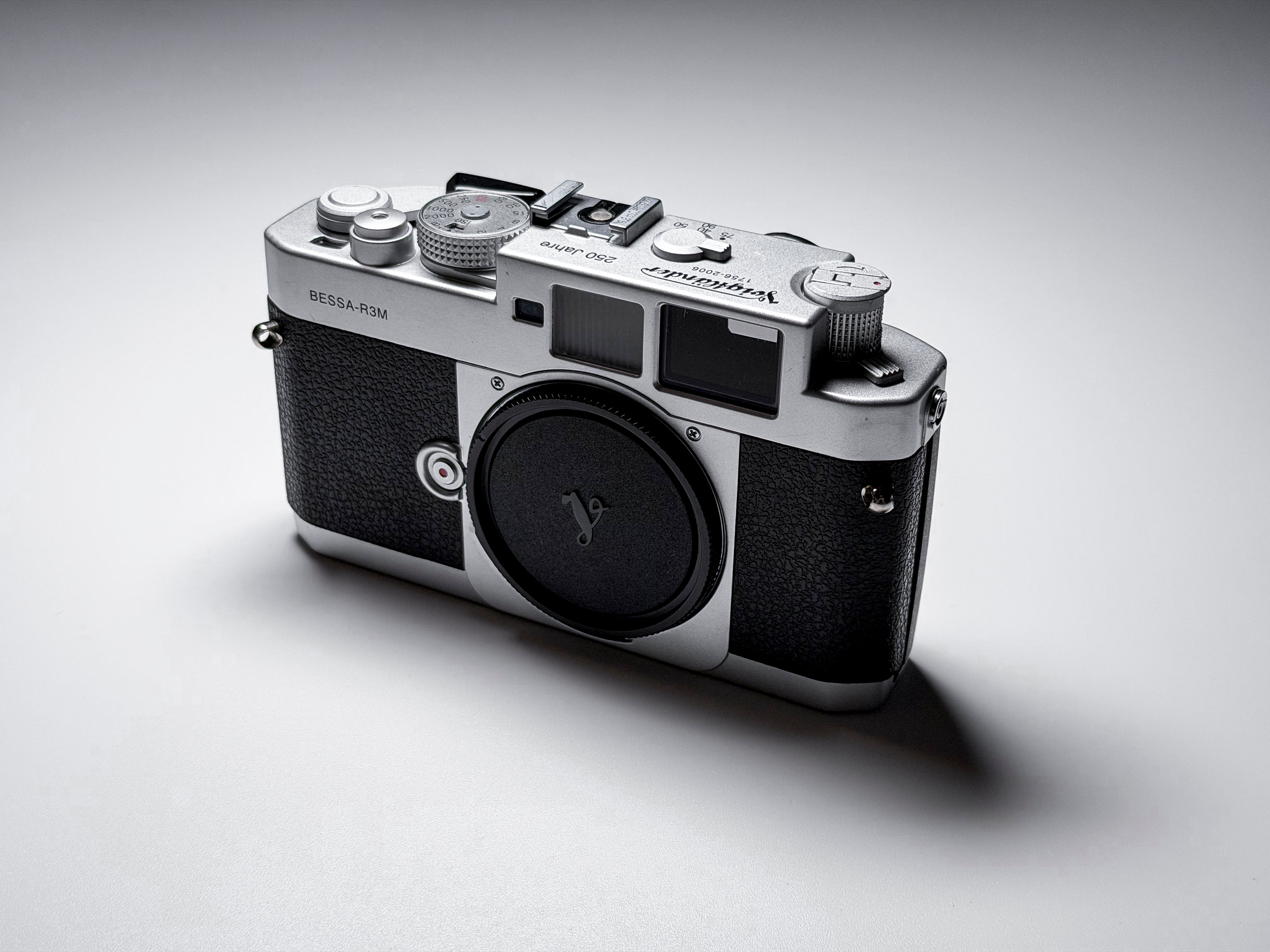 Voigtlander Bessa R3M 250 Jahre Limited Edition 35mm Film Rangefinder - Warranty