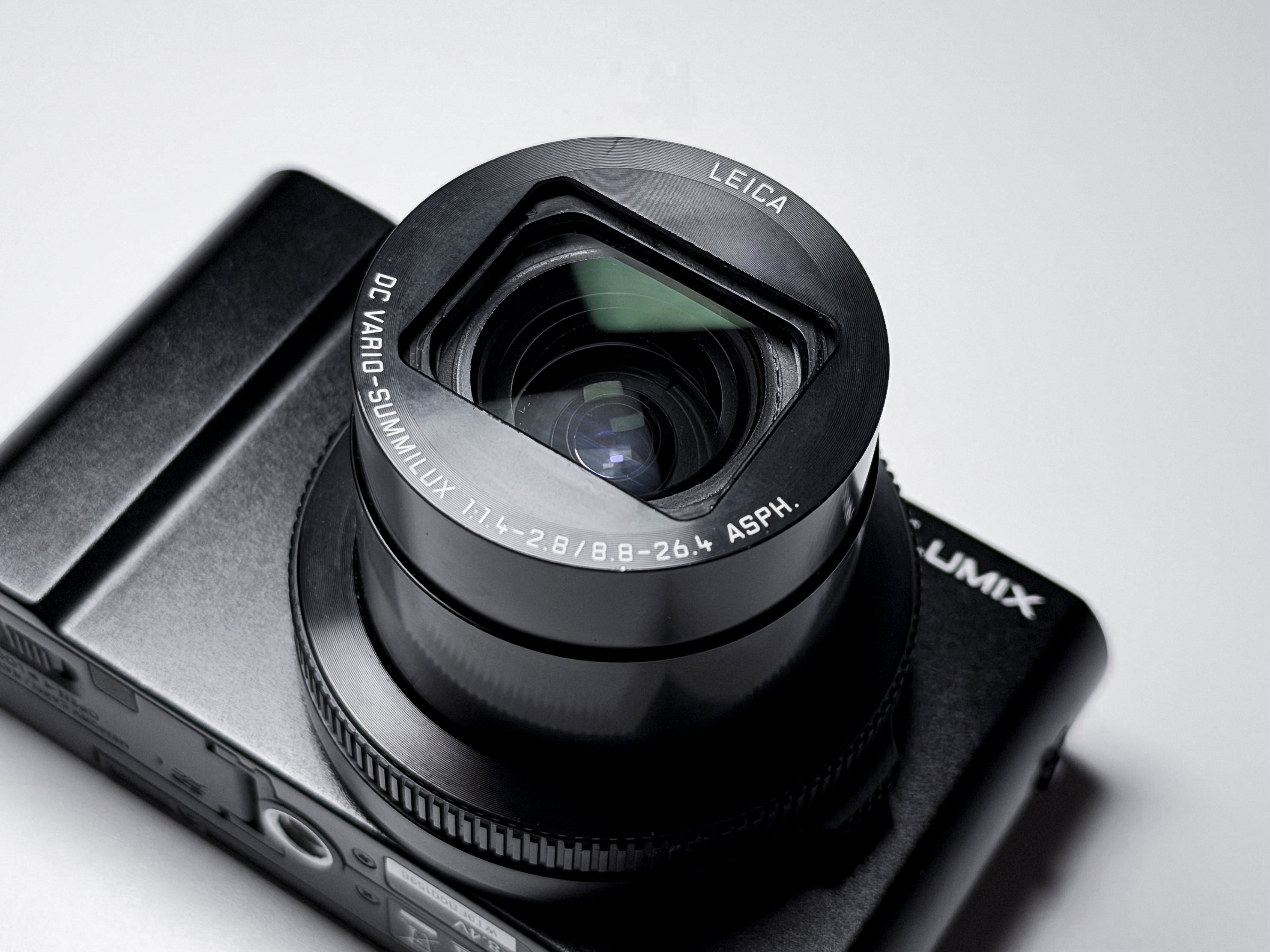 Panasonic Lumix LX15 LX10 with Leica Summilux 4K - Warranty, Excellent Condition