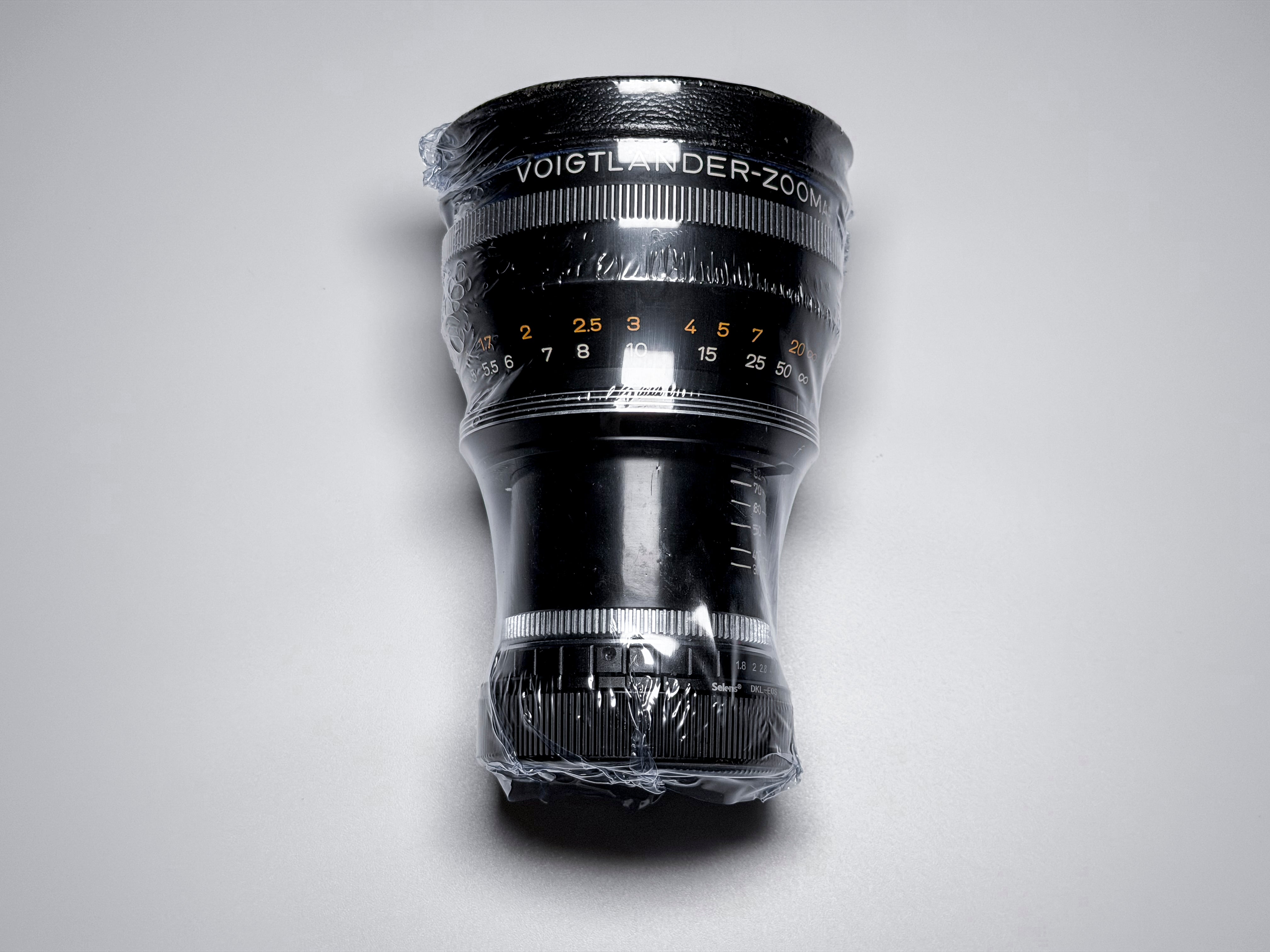 Voigtlander Zoomar 36-82mm f/2.8 DKL + Canon EF Adapter - Excellent