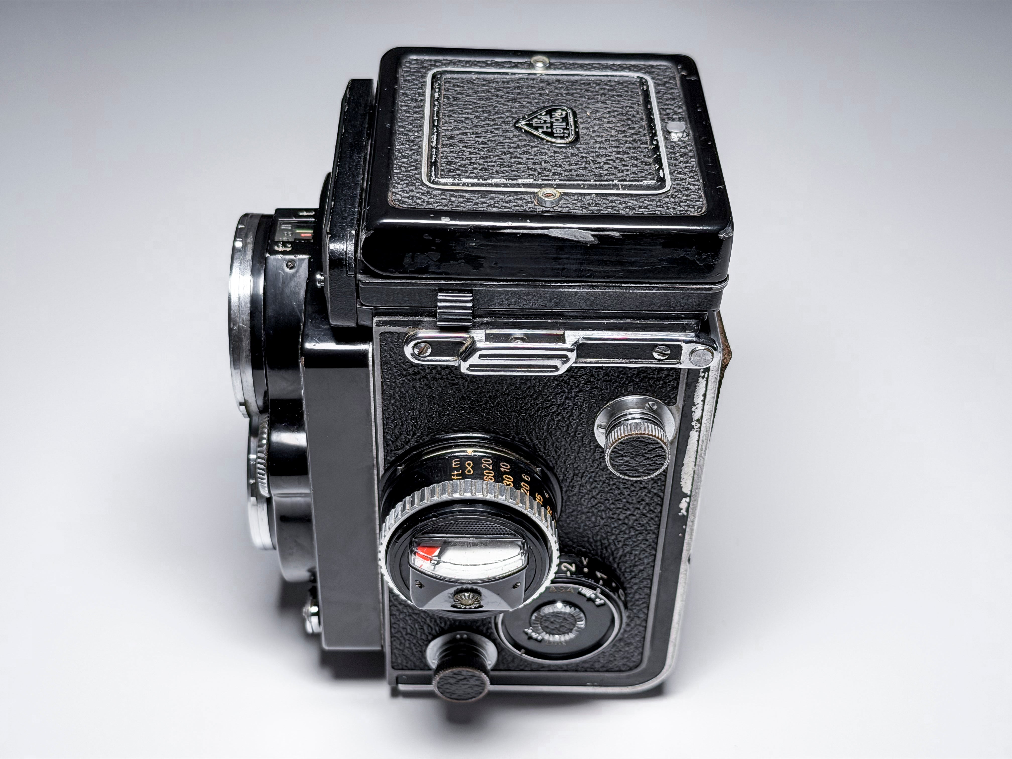 Rolleiflex 2.8F White Face Medium Format 120 Film - Tested