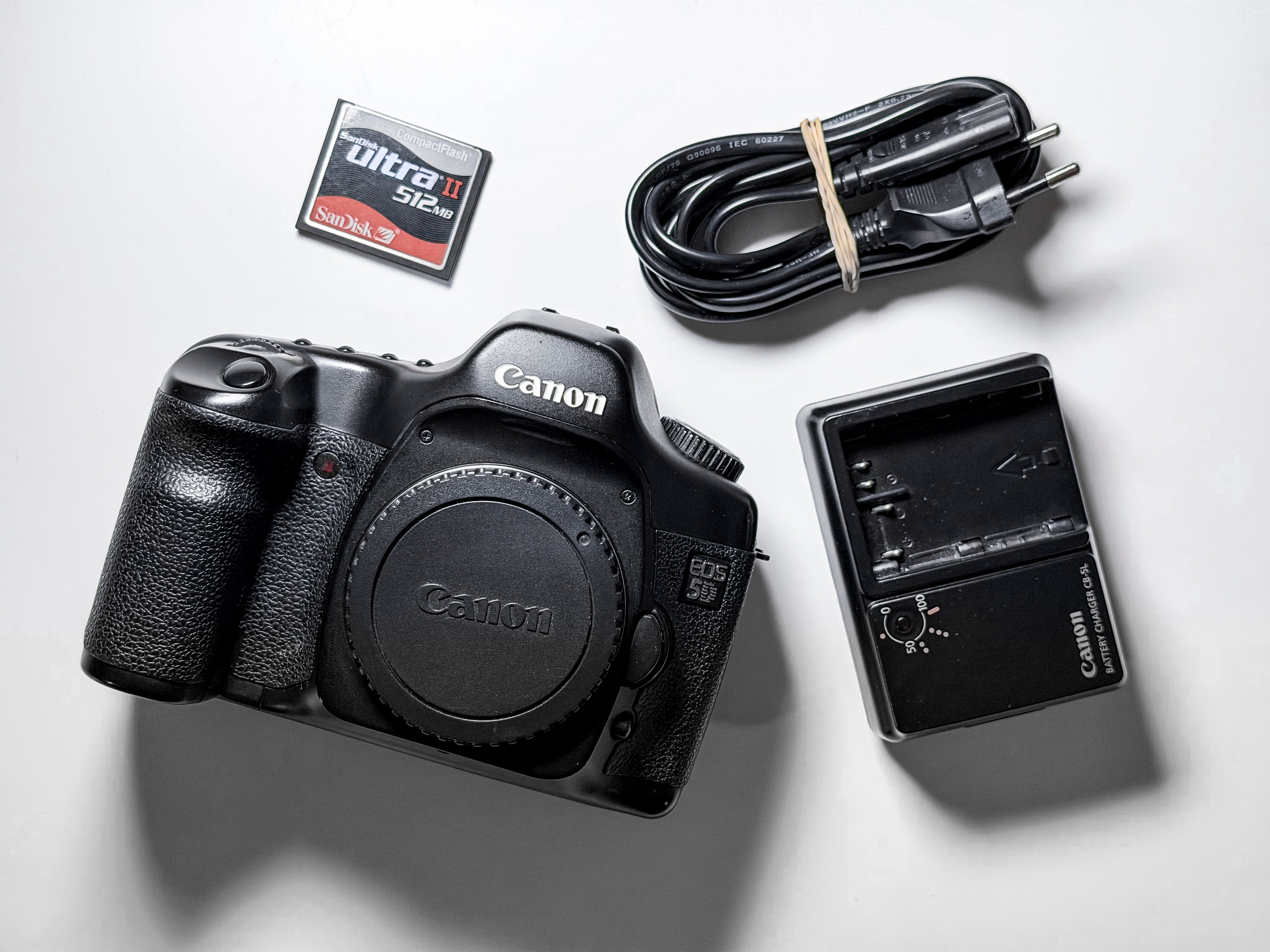Canon EOS 5D (Old) Full Frame DSLR Excellent Condition - 1 Year Warranty