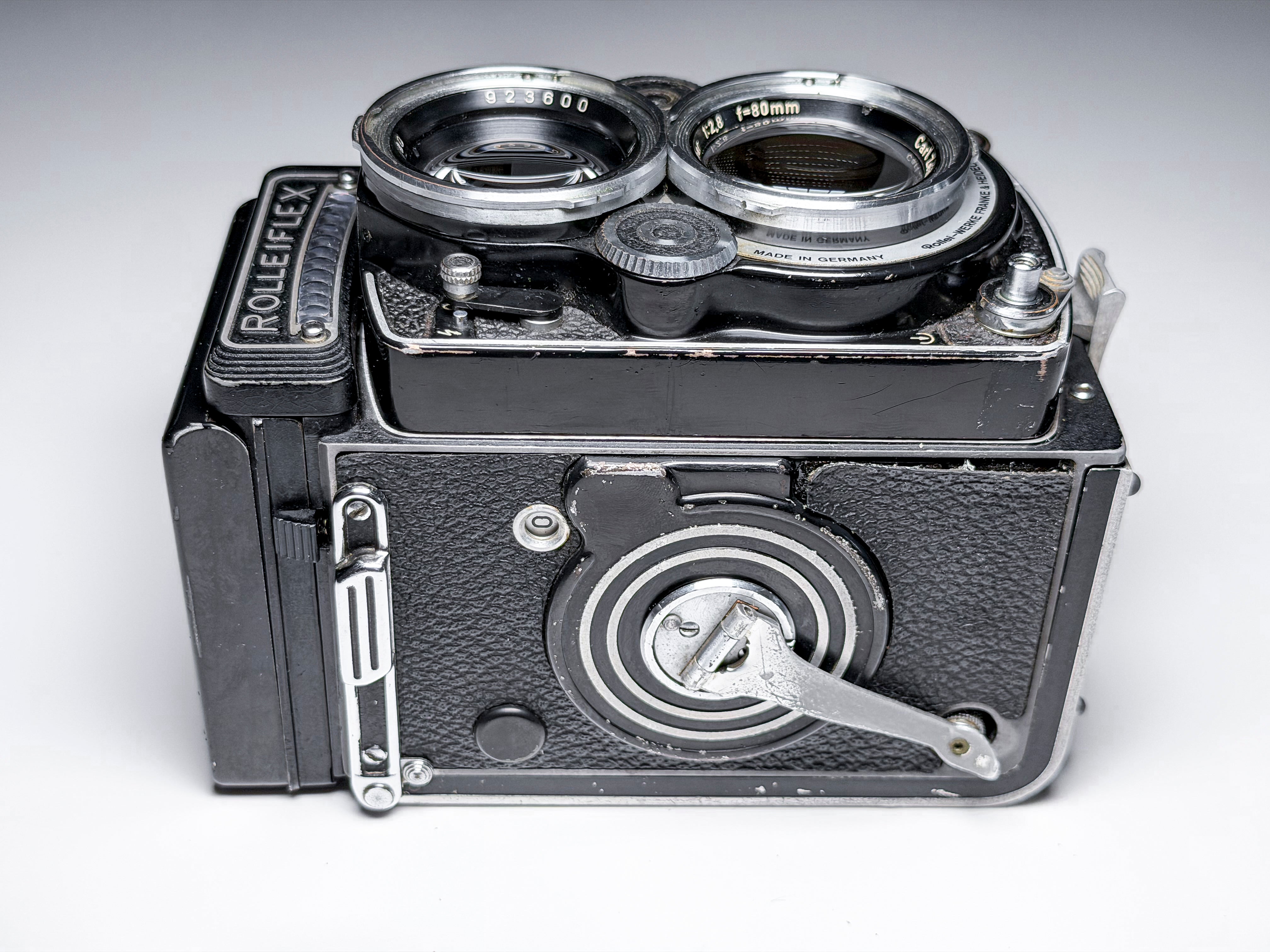 Rolleiflex 2.8F White Face Medium Format 120 Film - Tested