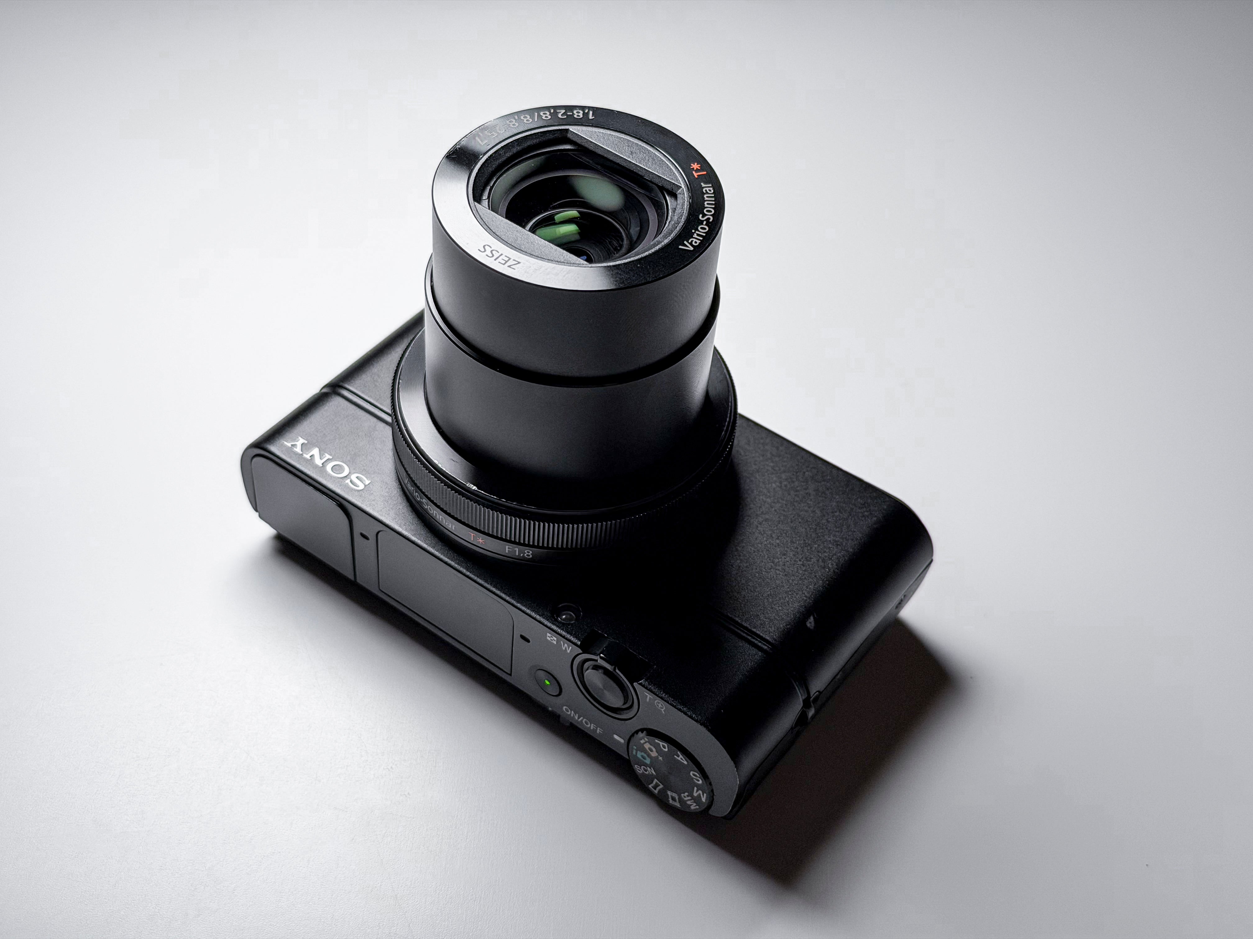 Sony RX100 III Mark 3 Cyber-shot 20,1 Mpx -  1 Year Warranty Excellent RX 100 M3