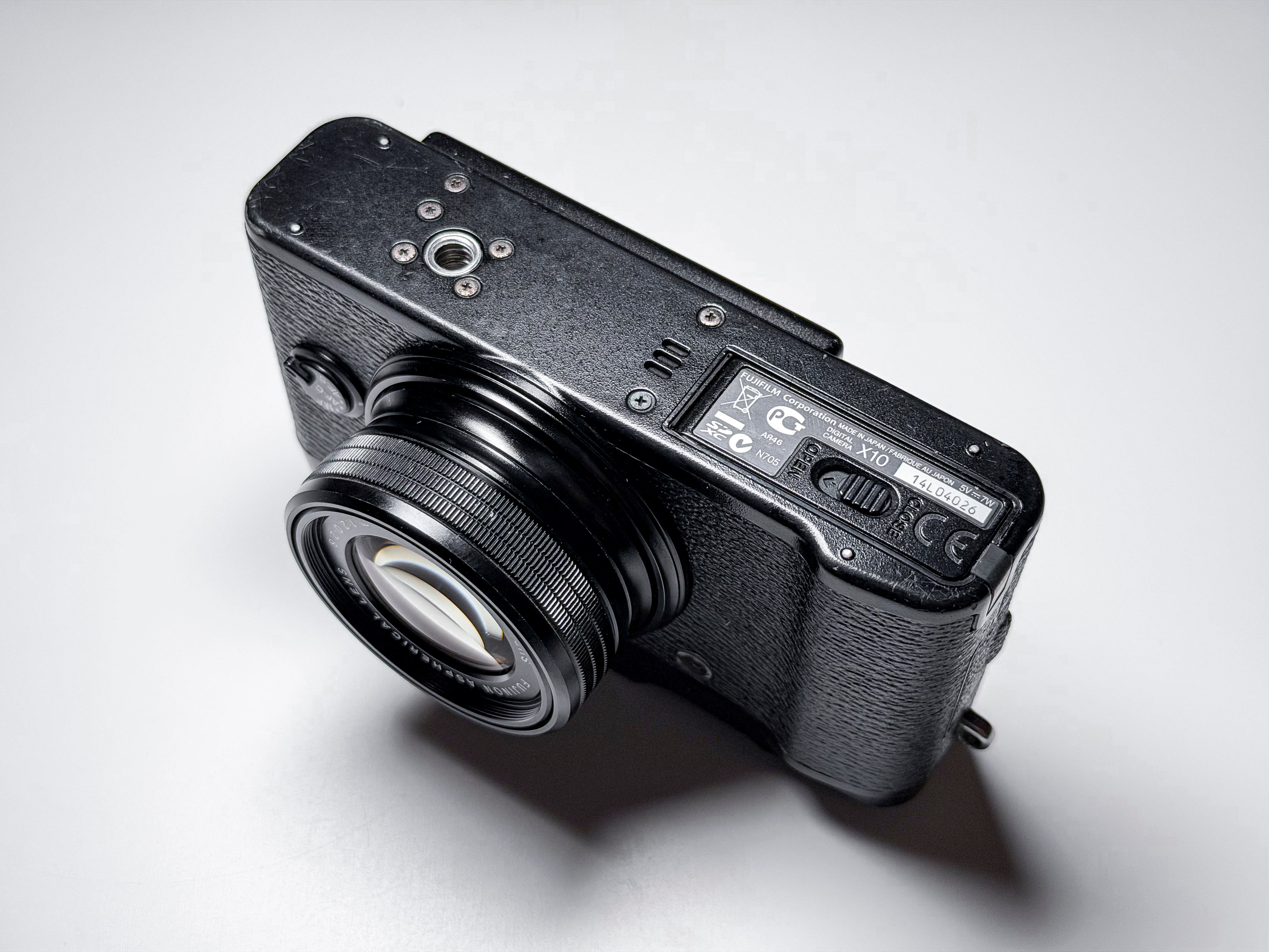 Fujifilm X10 Compact Camera Zoom Optical Viewfinder - 1 Year Warranty Fuji X-10