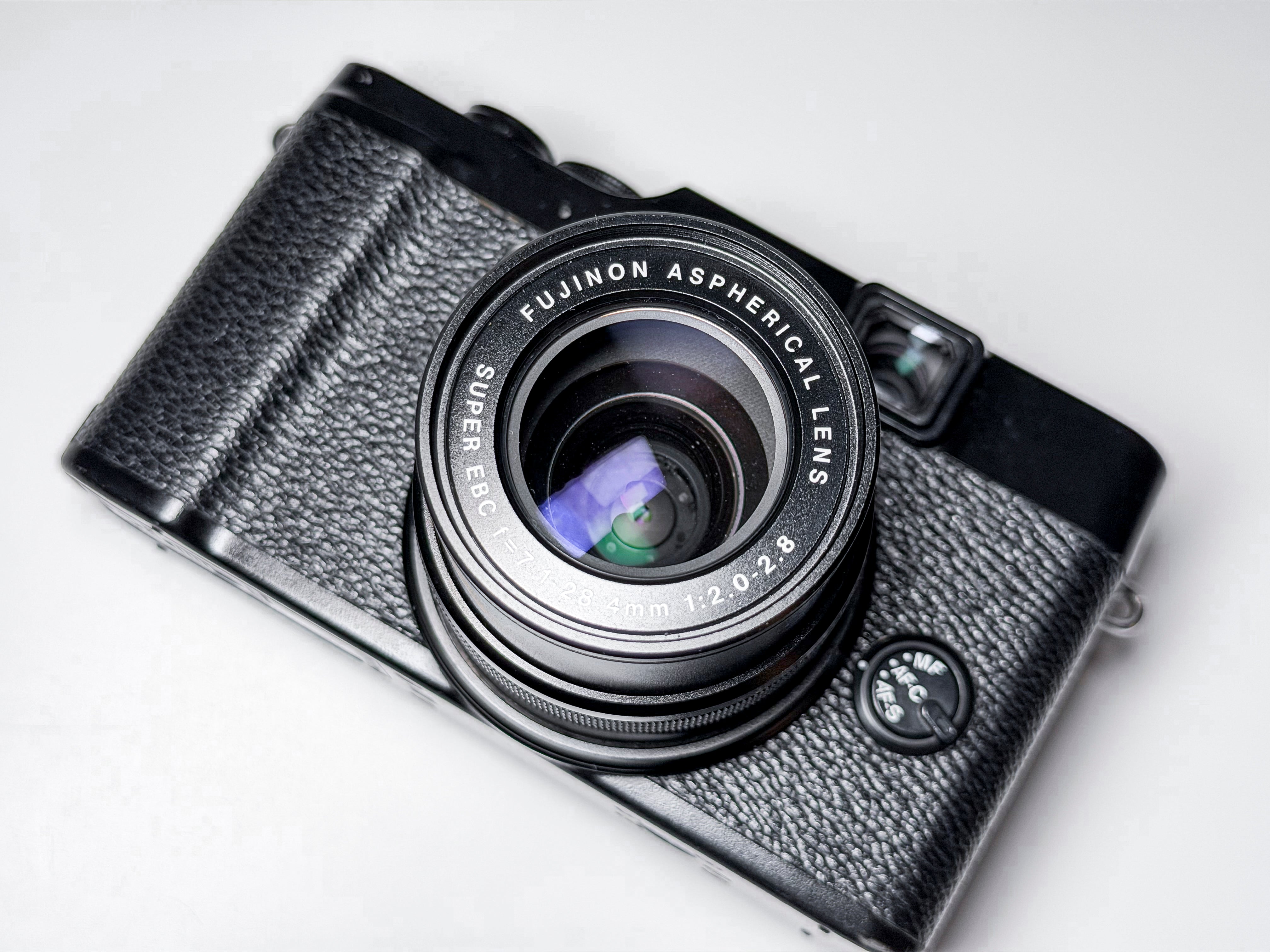 Fujifilm X10 Compact Camera Zoom Optical Viewfinder - 1 Year Warranty Fuji X-10
