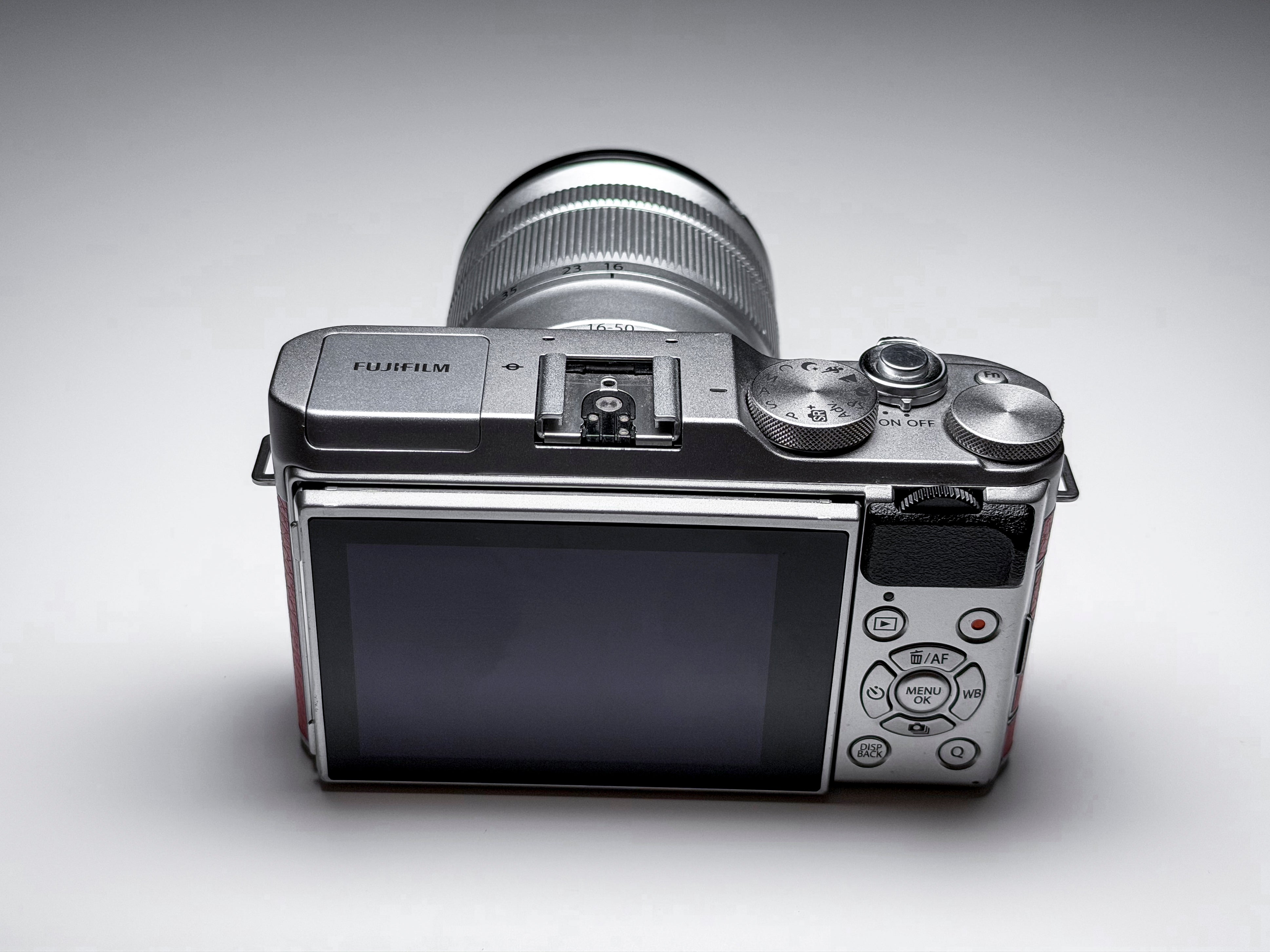 Fujifilm X-A3 + 16-50mm Kit APS-C Fuji XA3 - 1 Year Warranty, Excellent