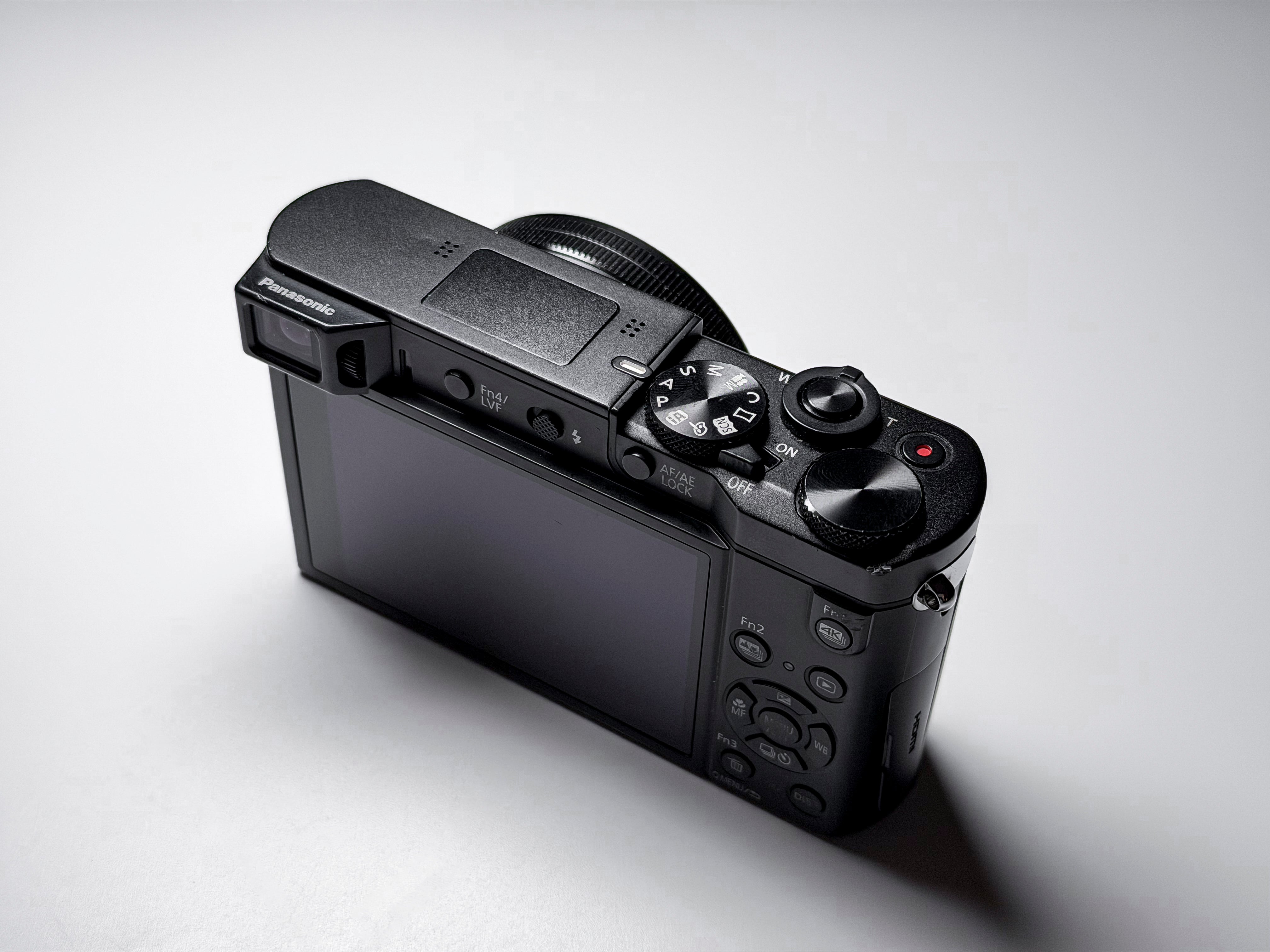 Panasonic Lumix TZ100 4K 10x Zoom - 1 Year Warranty, Excellent TZ-100