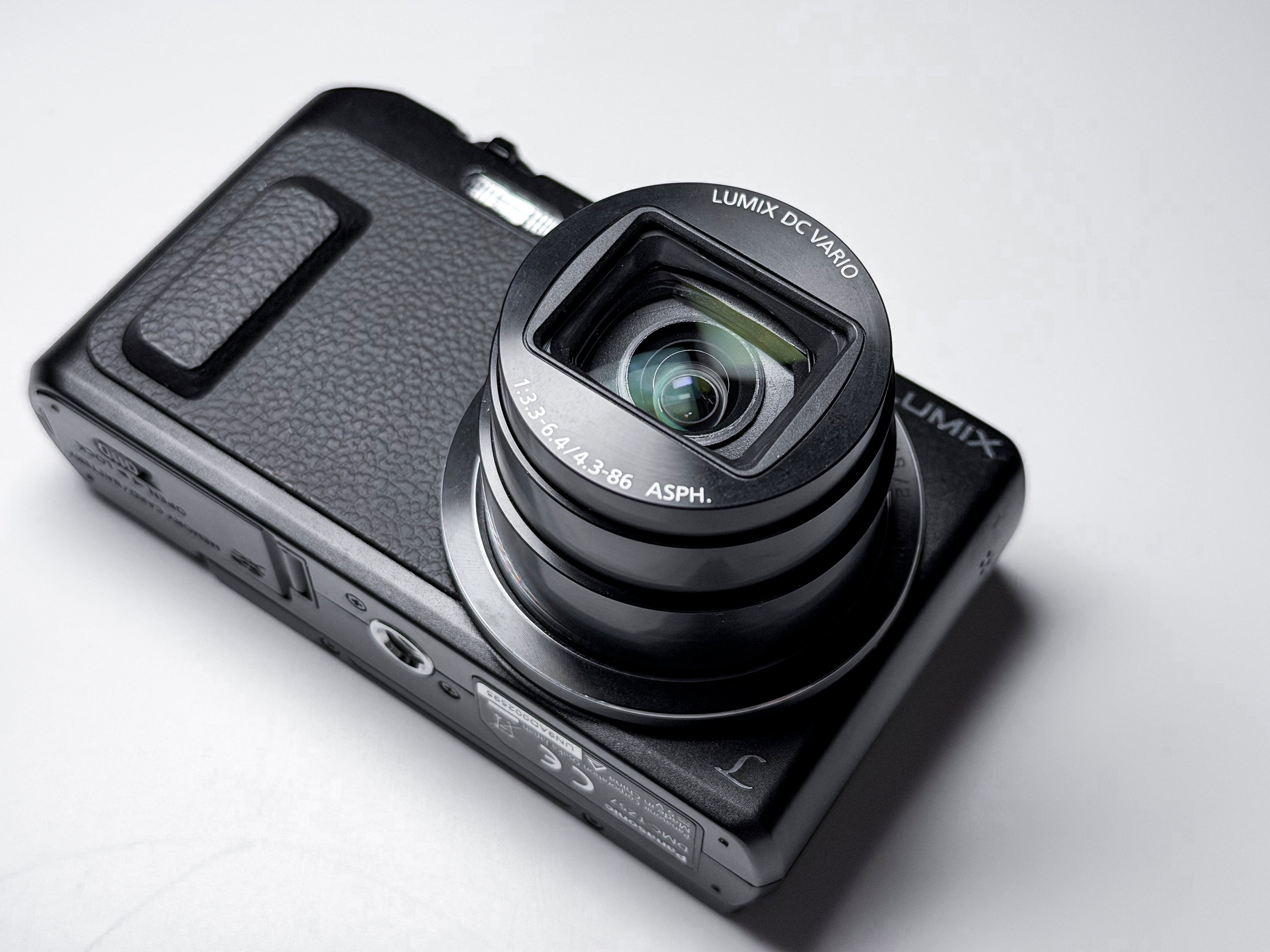 Panasonic Lumix TZ57 20x Zoom - 1 Year Warranty, Excellent TZ58 TZ-57