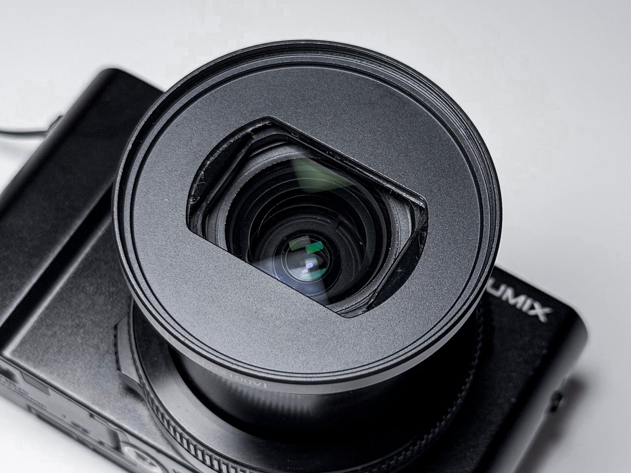 Panasonic Lumix LX15 LX10 with Leica Summilux 4K - Warranty, Excellent Condition