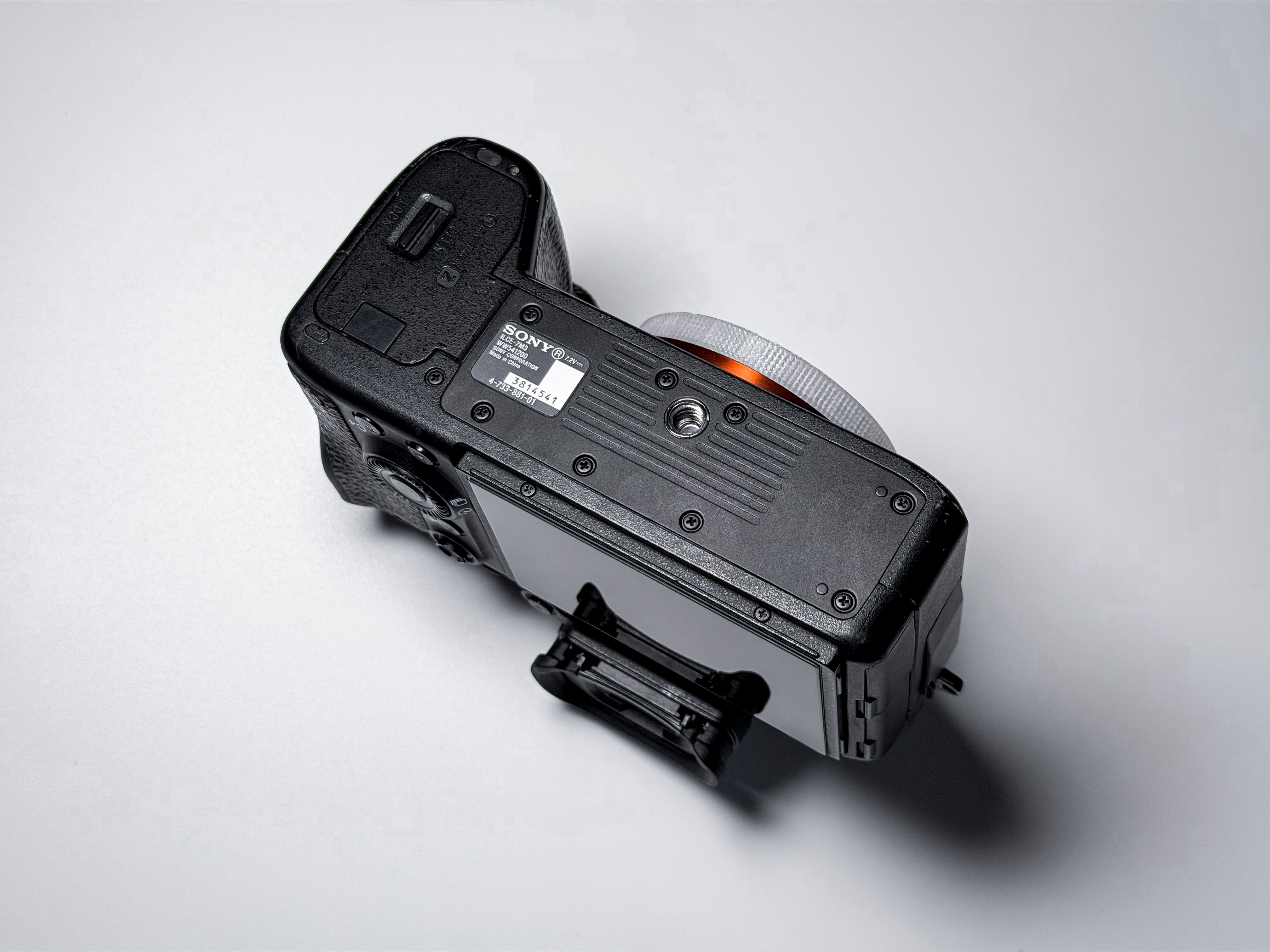 Sony A7 III Full Frame Mirrorless Camera Body - 1 Year Warranty, Excellent