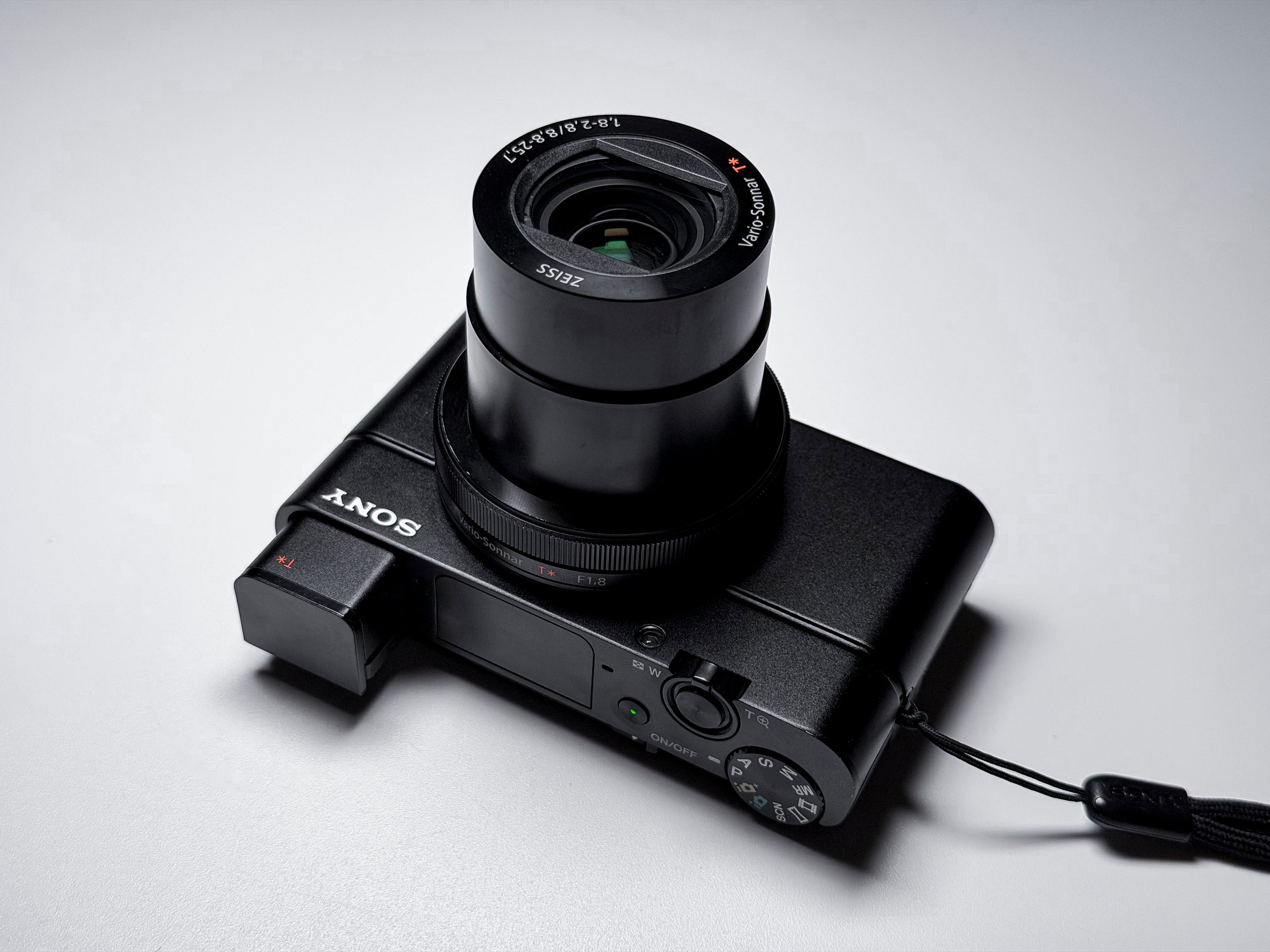 Sony RX100 III Mark 3 Cyber-shot 20,1 Mpx -  1 Year Warranty Excellent RX 100 M3