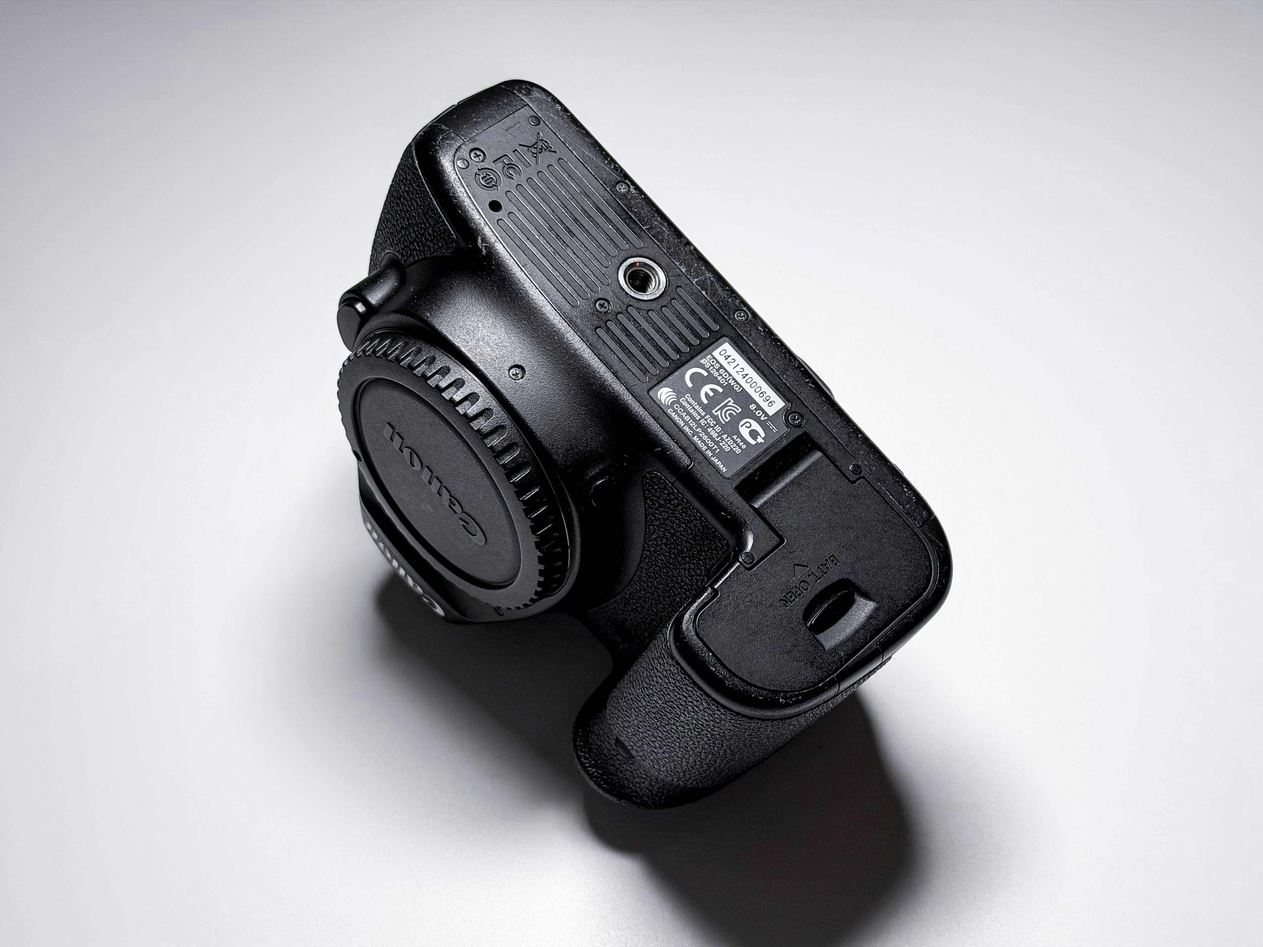 Canon 6D Full Frame DSLR EF Mount - 1 Year Warranty, Excellent