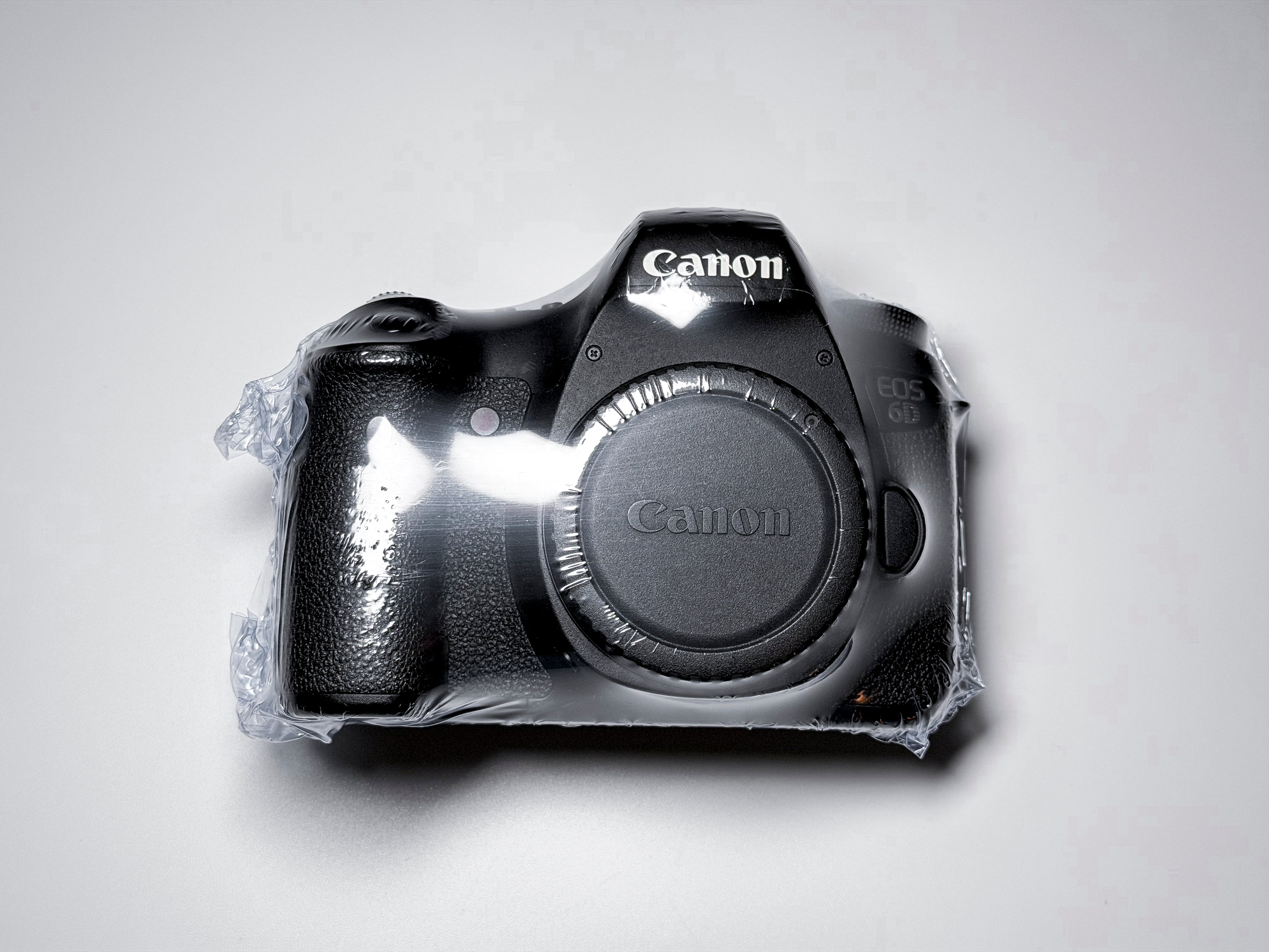 Canon 6D Full Frame DSLR EF Mount - 1 Year Warranty, Excellent