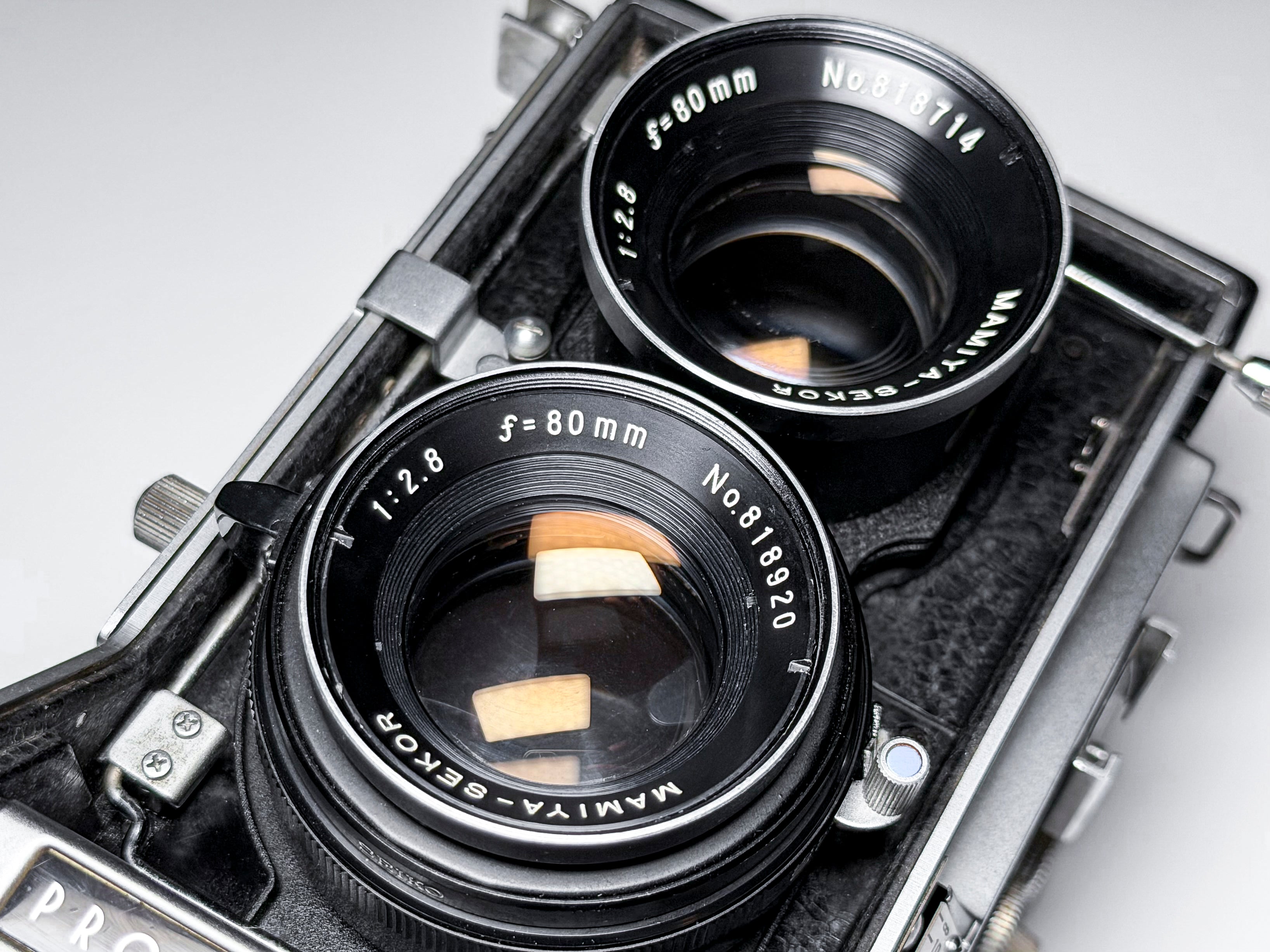 Mamiya C33 Professional + Sekor 80mm f/2.8 Blue Dot Medium Format 120 Film TLR