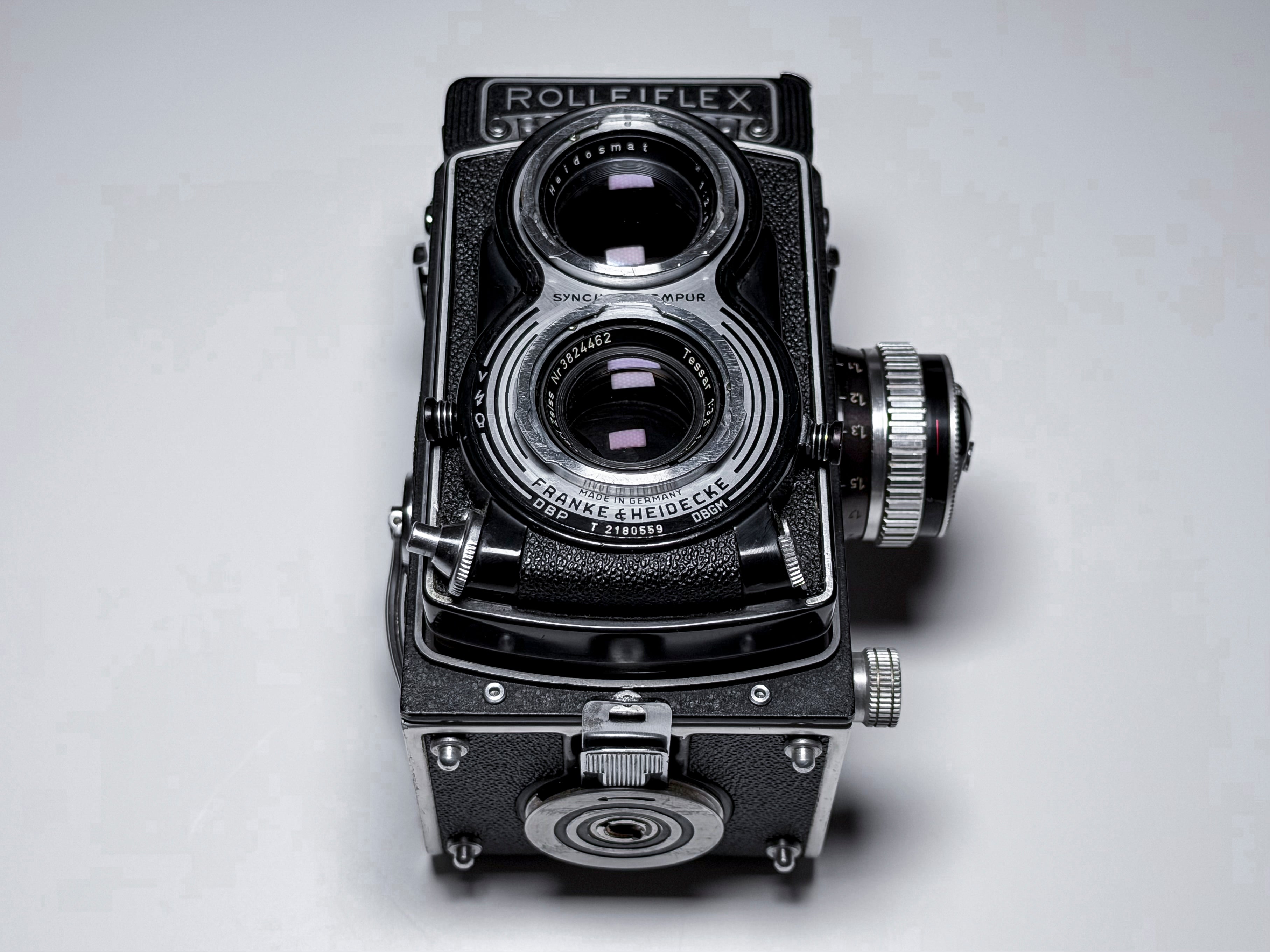Rolleiflex T 3.5 Tessar Medium Format 120 Film Camera - Film Tested, Excellent