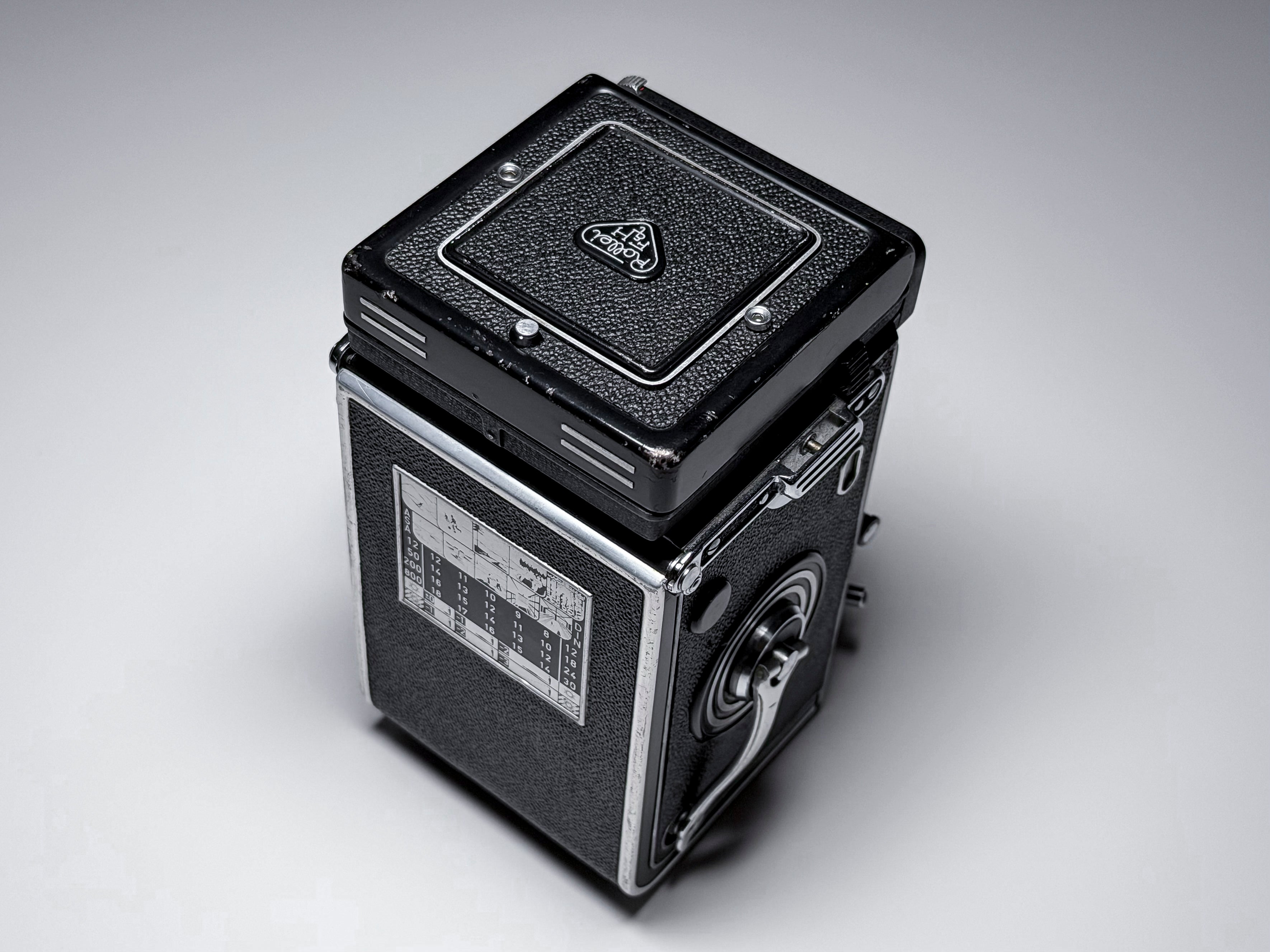 Rolleiflex T 3.5 Tessar Medium Format 120 Film Camera - Film Tested, Excellent
