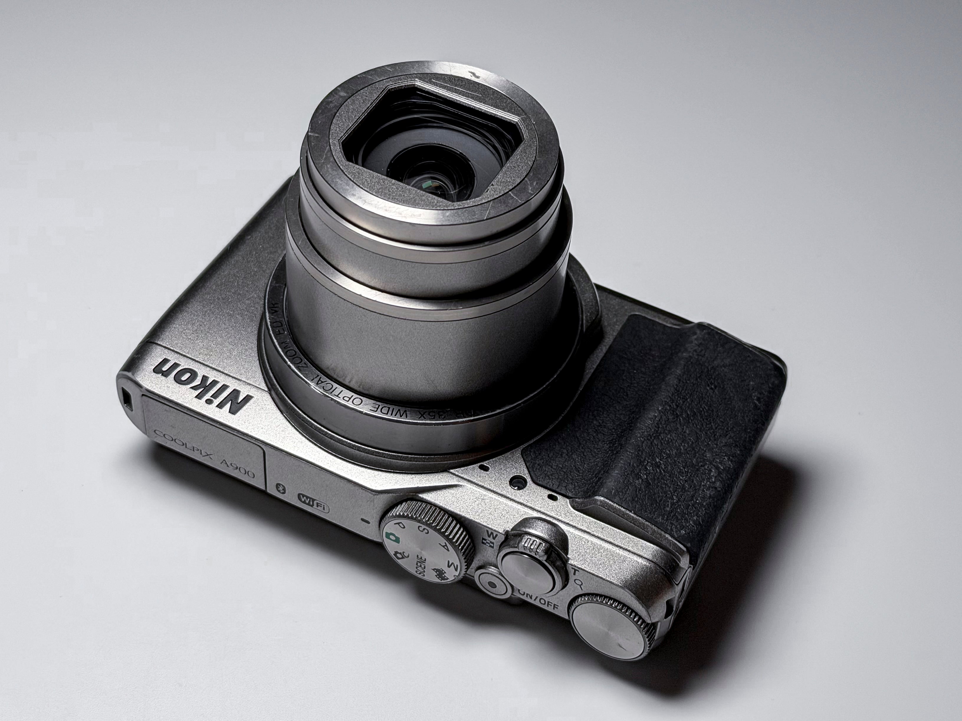 Nikon Coolpix A900 4K 35x Zoom Compact Camera, 1 Year Warranty Perfectly Working