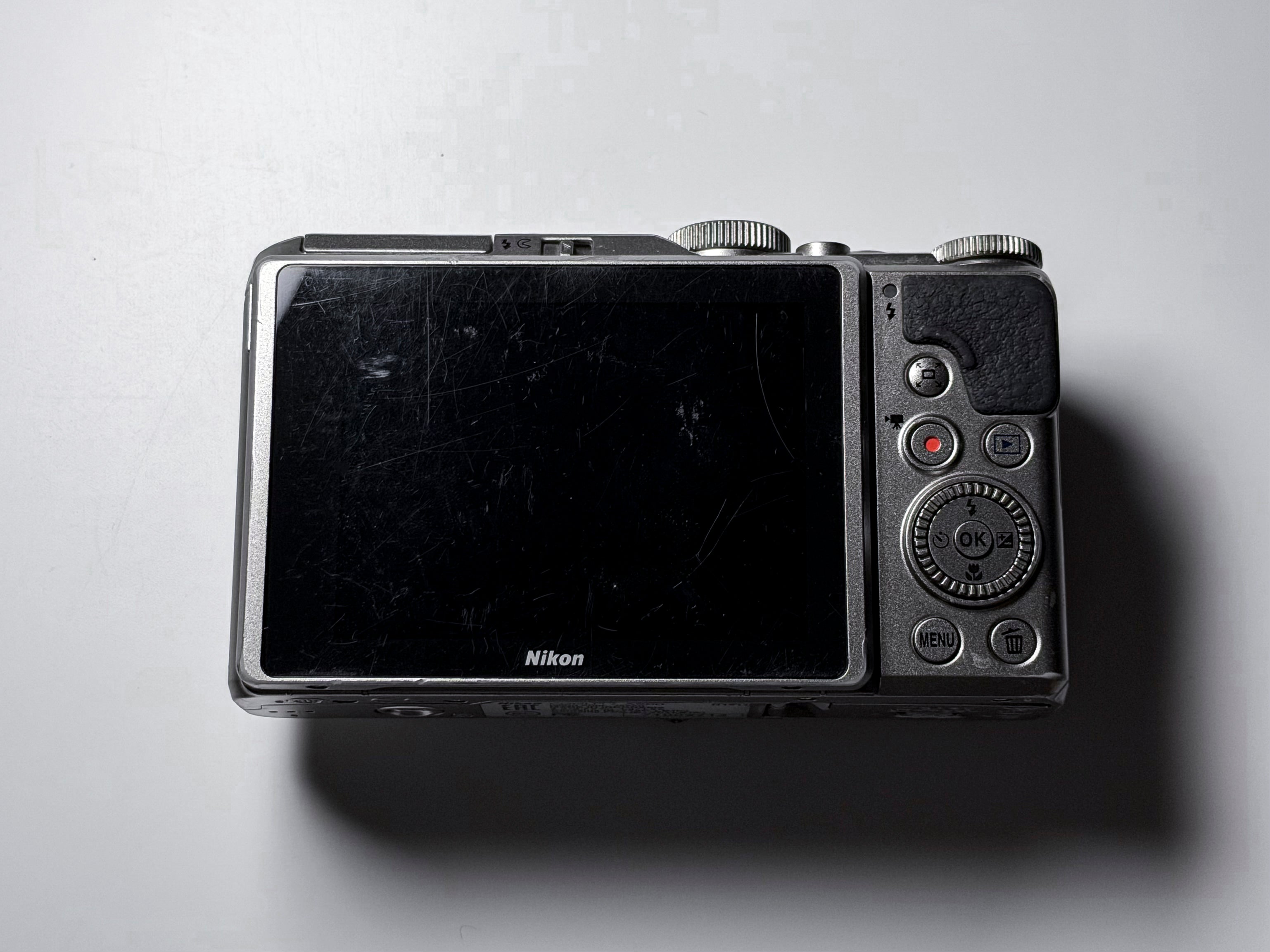 Nikon Coolpix A900 4K 35x Zoom Compact Camera, 1 Year Warranty Perfectly Working