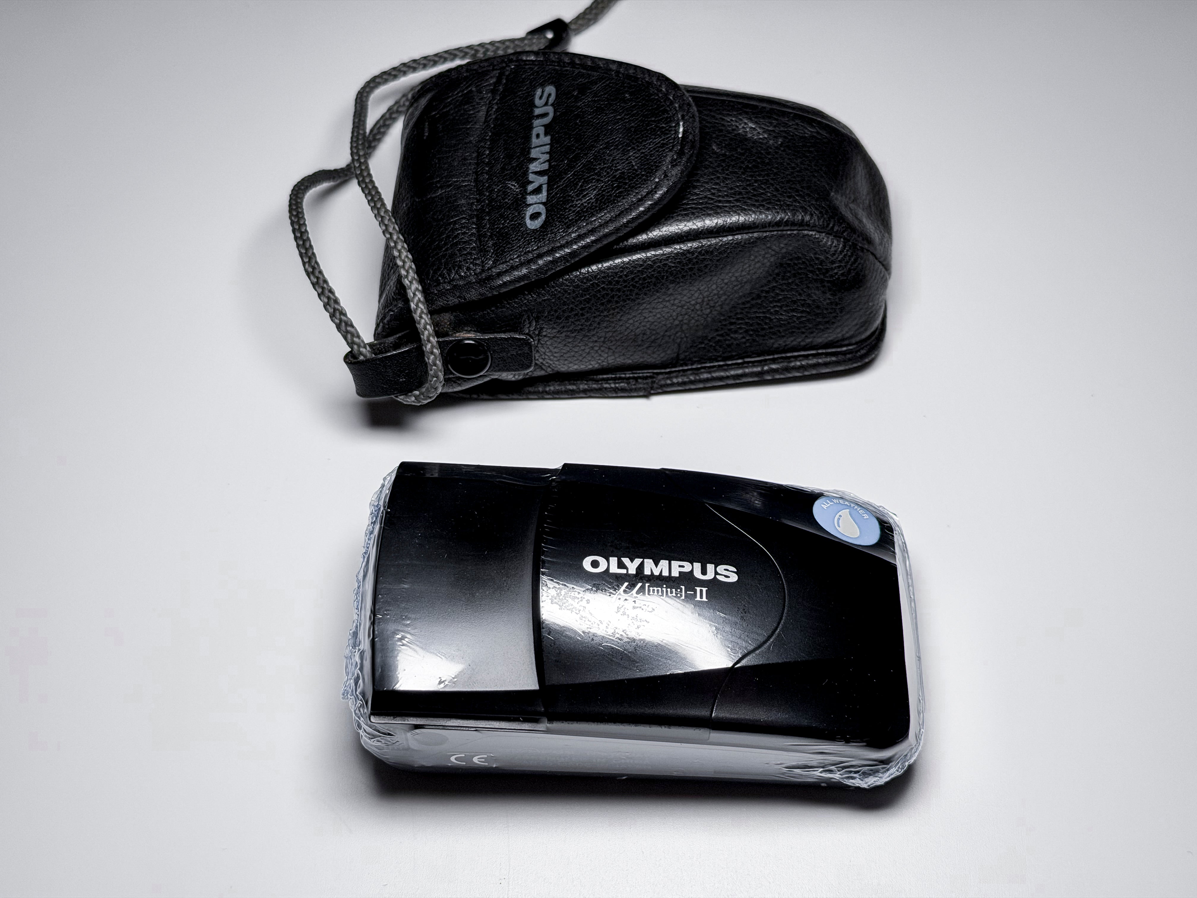 Olympus Mju ii 2 35mm Film Camera - Near Mint, Tested and Perfectly Working