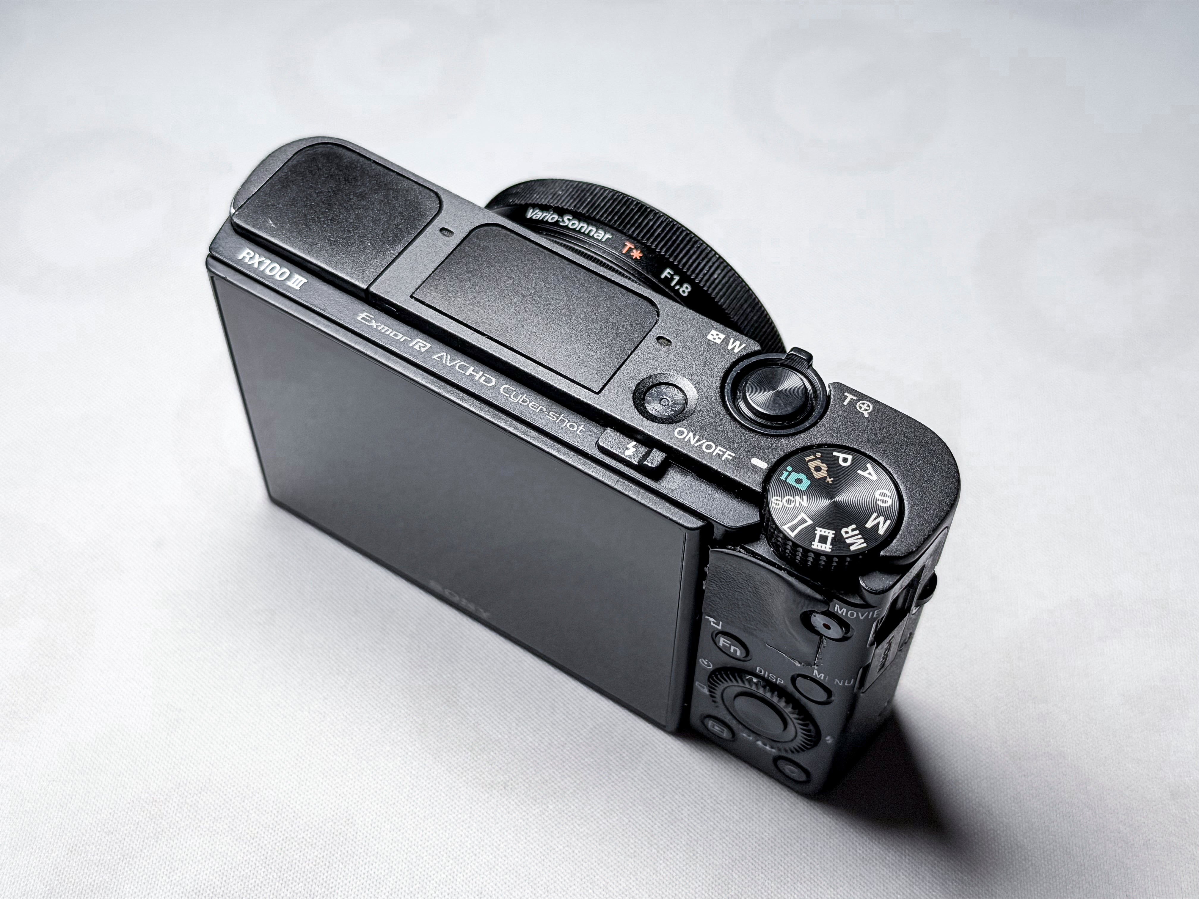 Sony RX100 III Mark 3 Cyber-shot 20,1 Mpx - Read Desc! 1 Year Warranty RX 100 M3