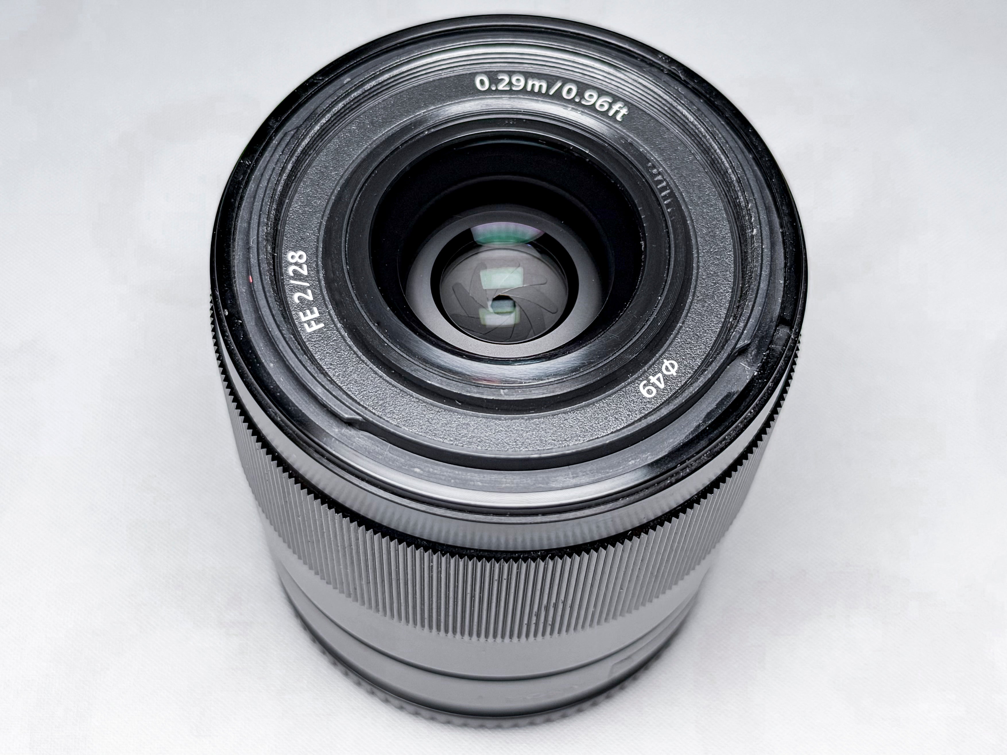 Sony 28mm f/2.0 FE Lens - 1 Year Warranty, Excellent