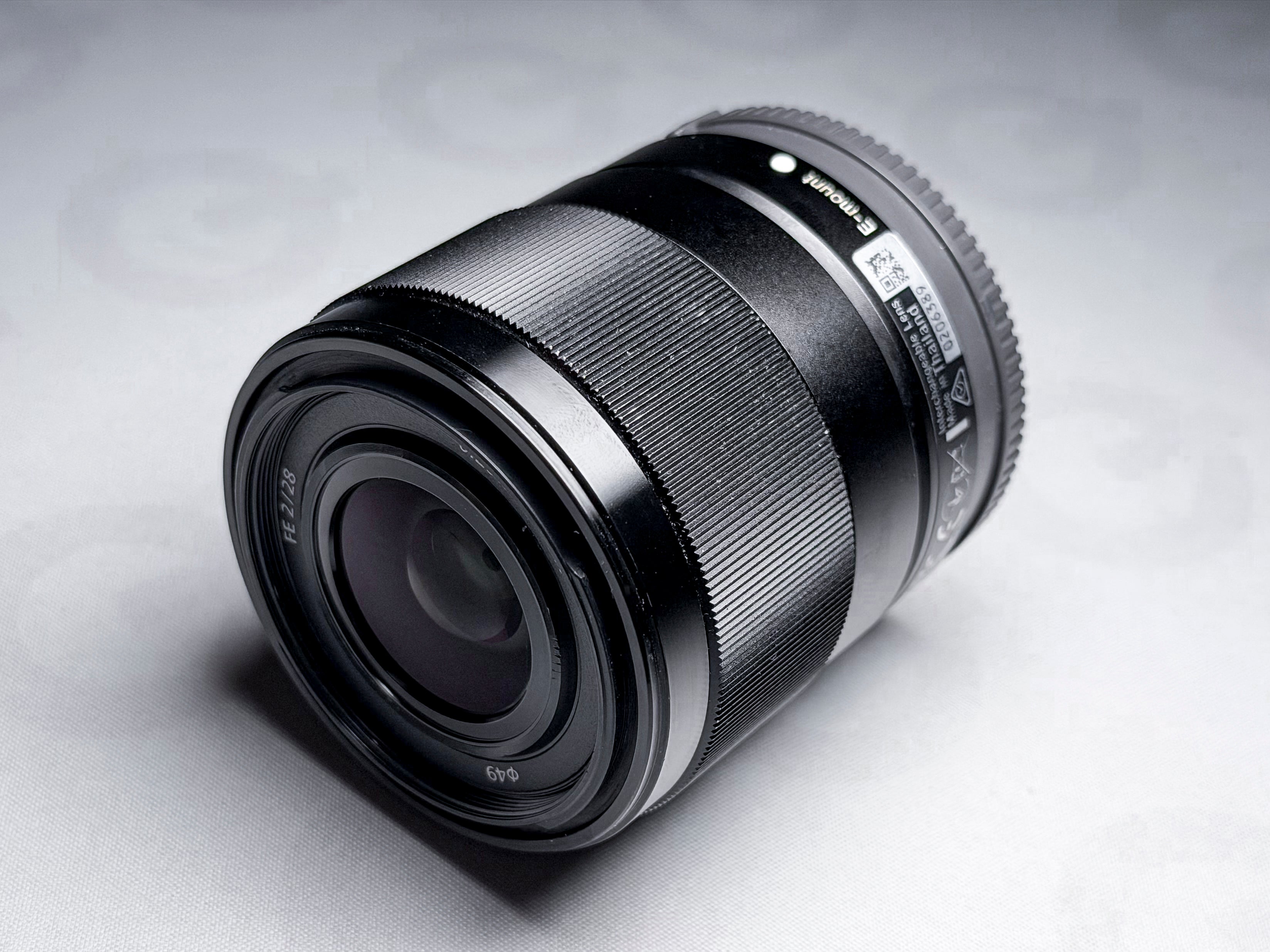 Sony 28mm f/2.0 FE Lens - 1 Year Warranty, Excellent